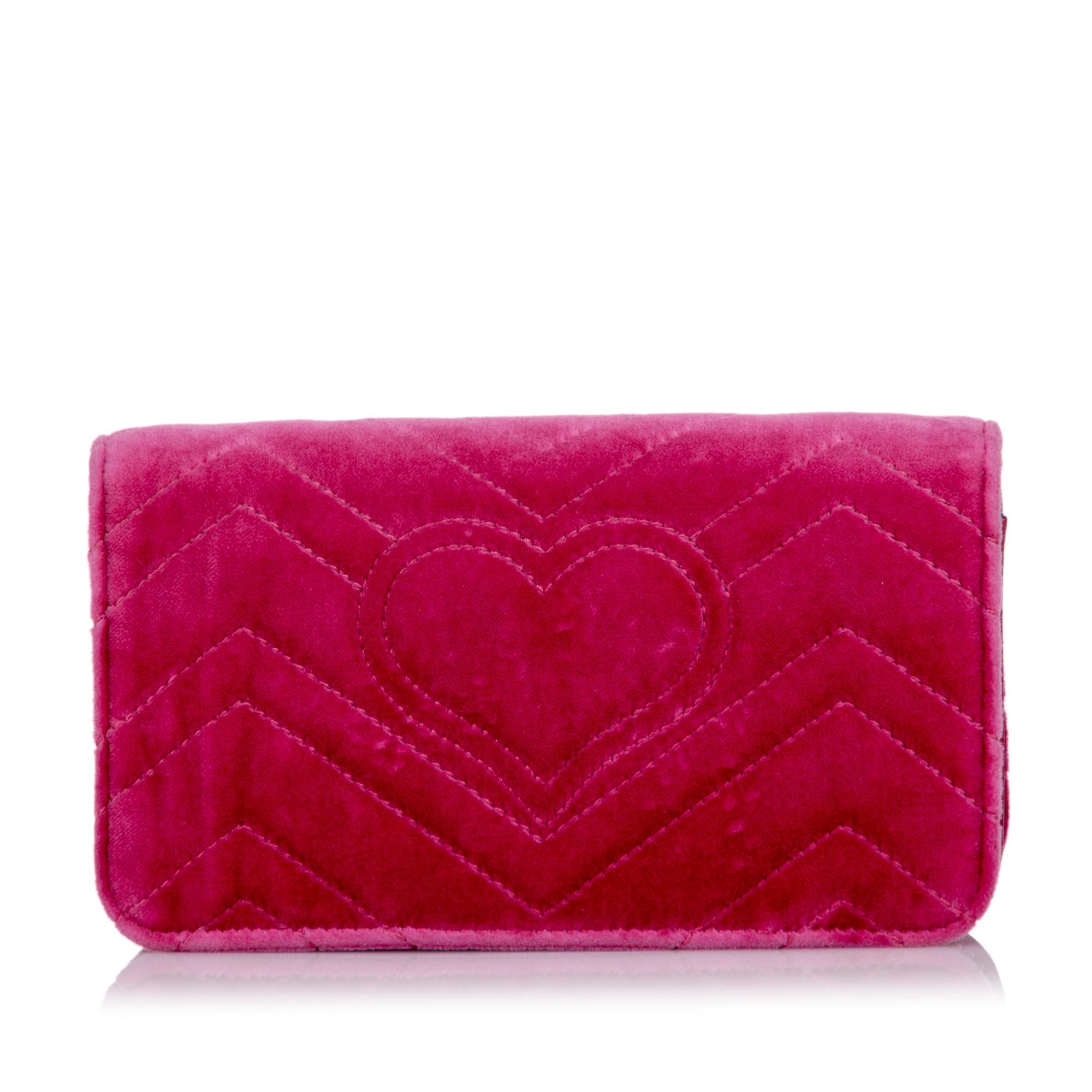 Gucci Gucci Marmont Velvet Crossbody Bag (SHG-33052)