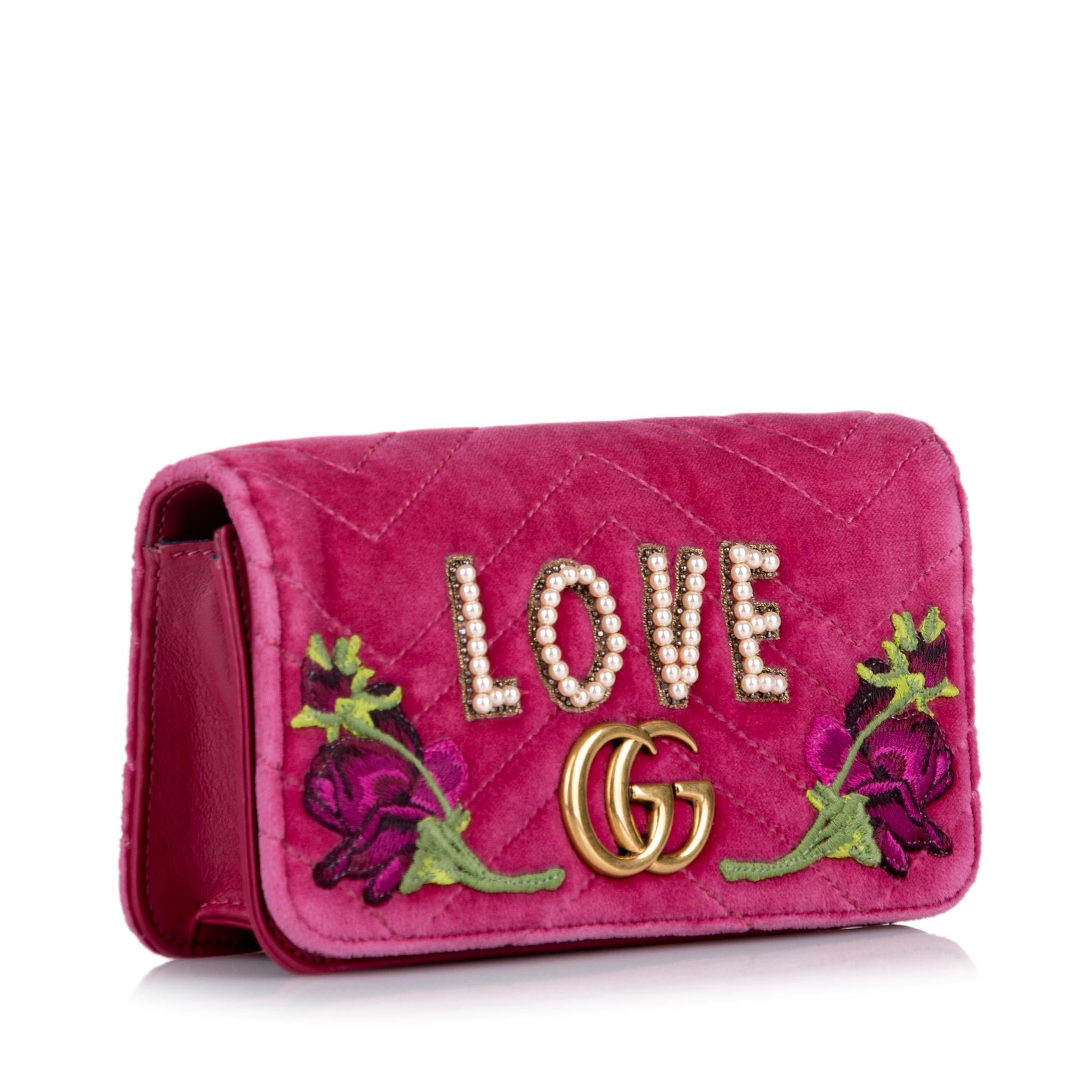 Gucci Gucci Marmont Velvet Crossbody Bag (SHG-33052)