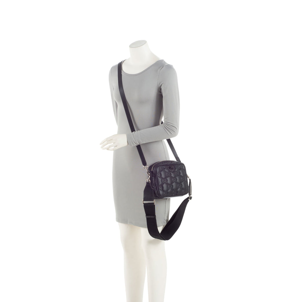 Gucci GG Matelasse Small Shoulder Bag (SHF-lqqc7w)