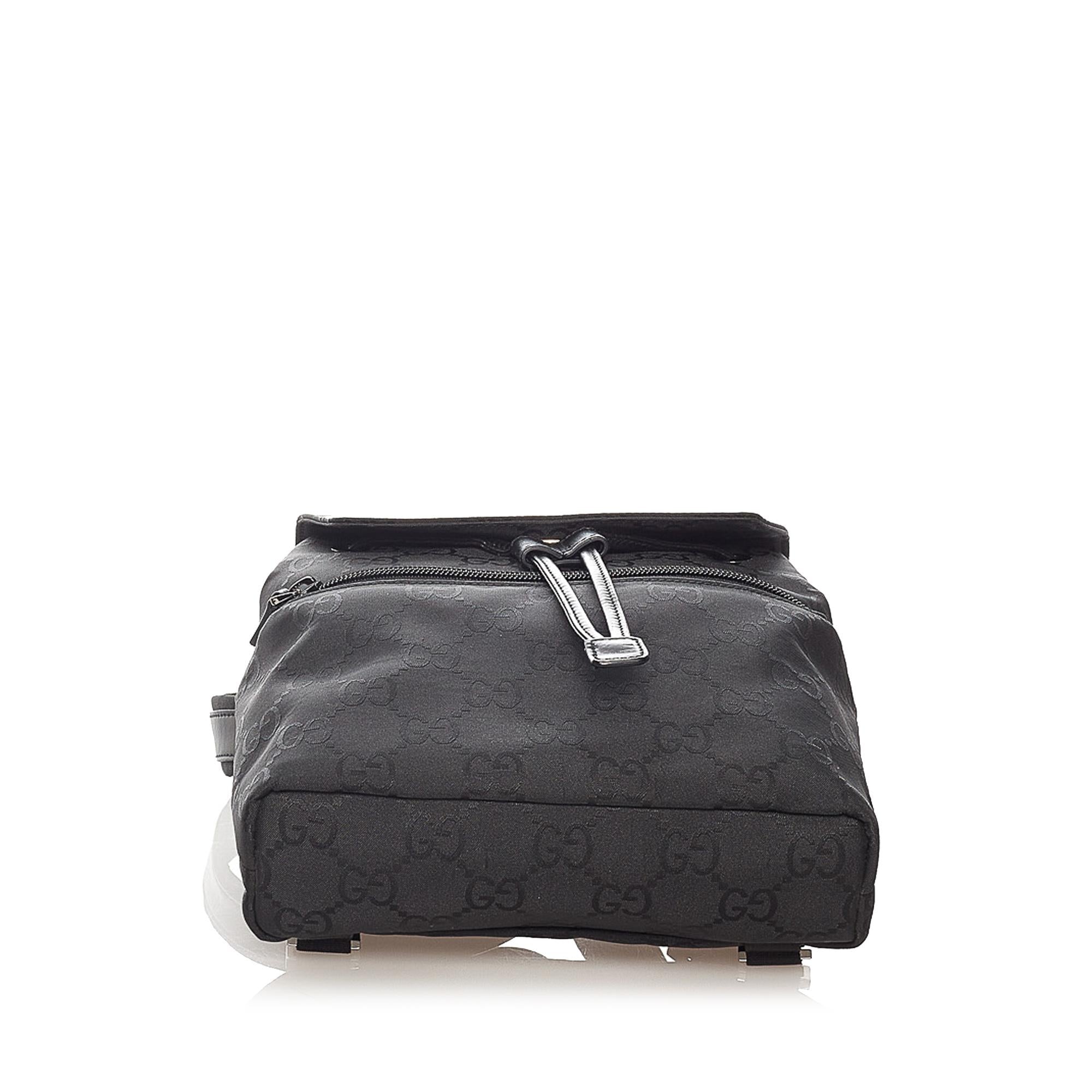 Gucci Gucci Nylon Backpack (SHG-27278)