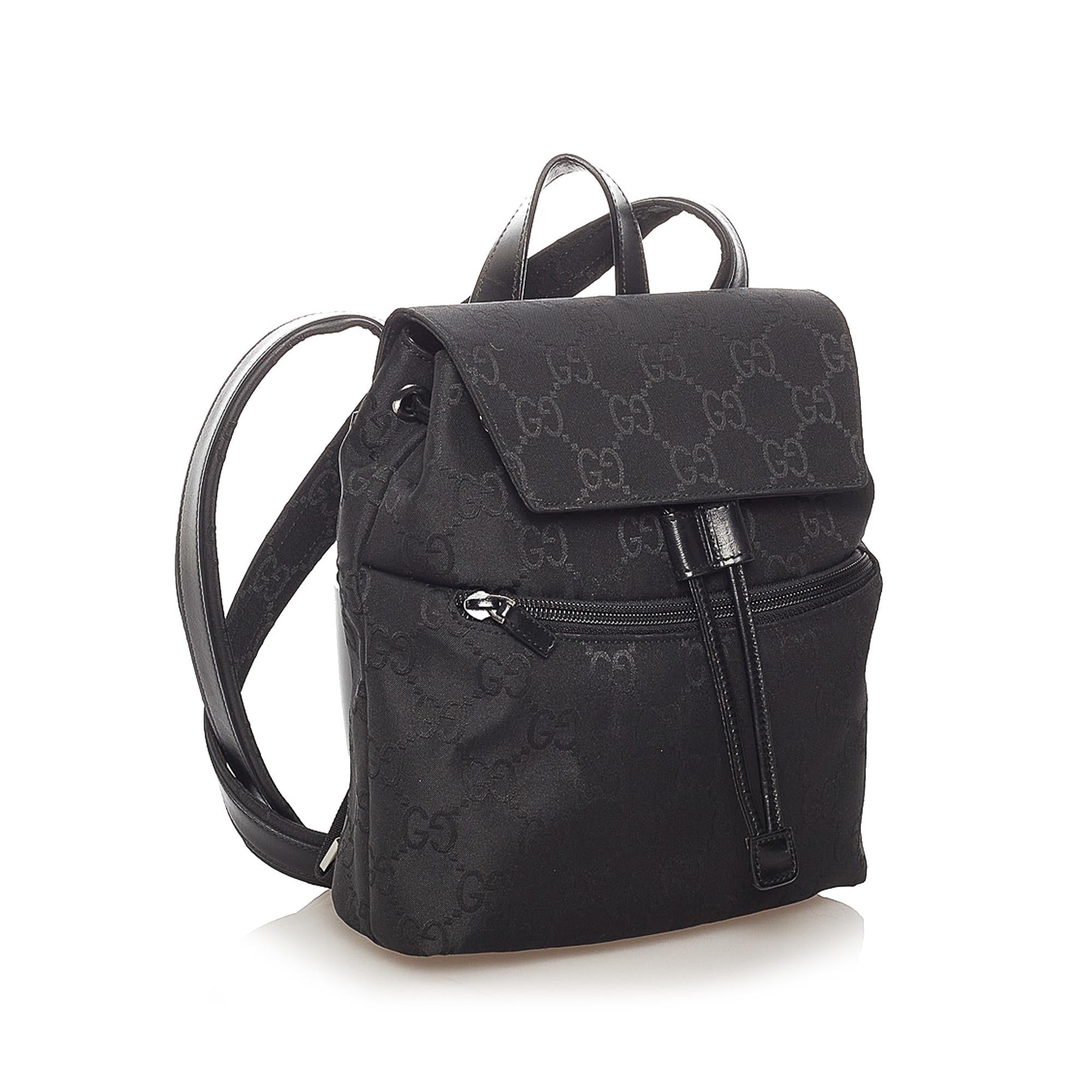 Gucci Gucci Nylon Backpack (SHG-27278)