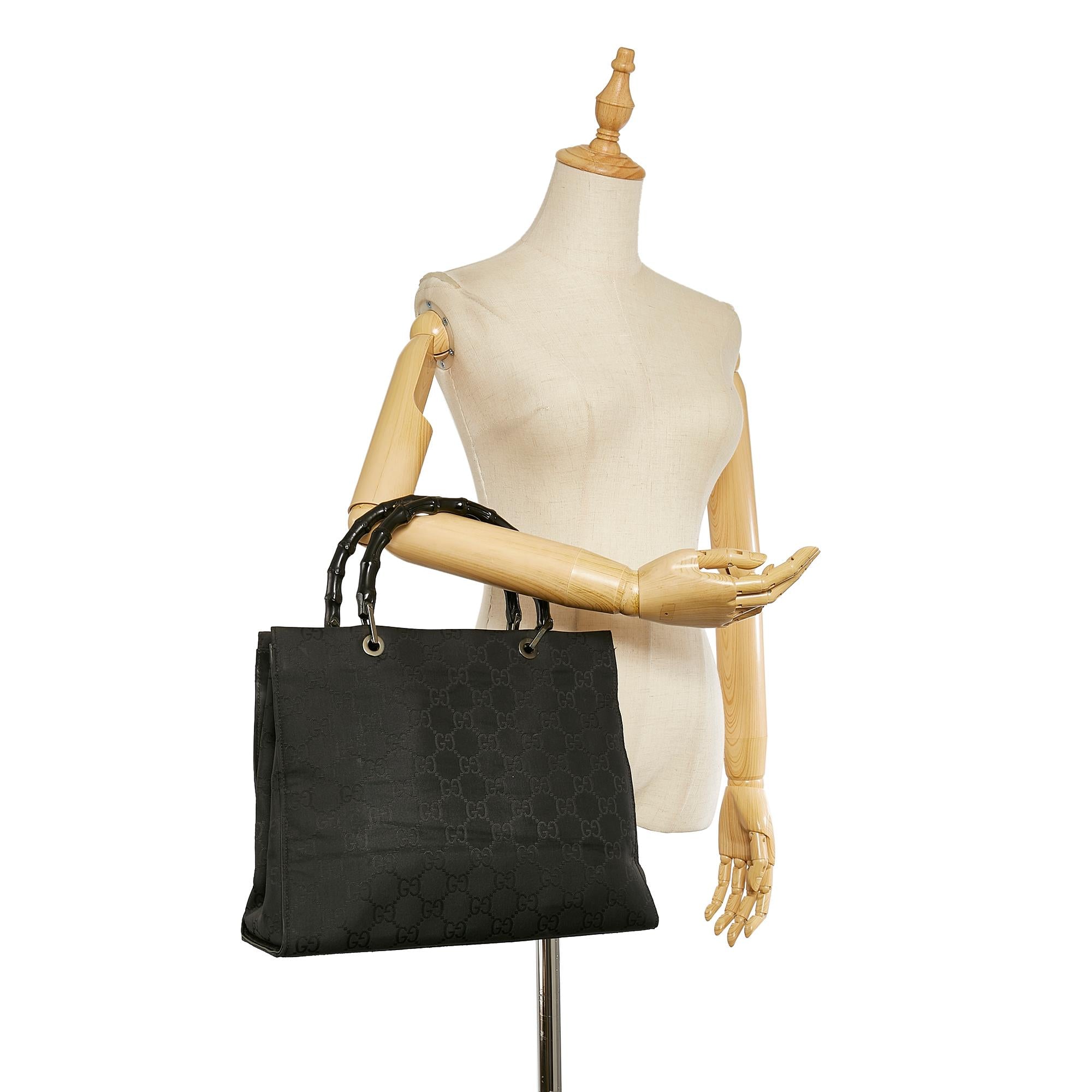 Gucci Gucci Nylon Bamboo Tote Bag (SHG-25219)