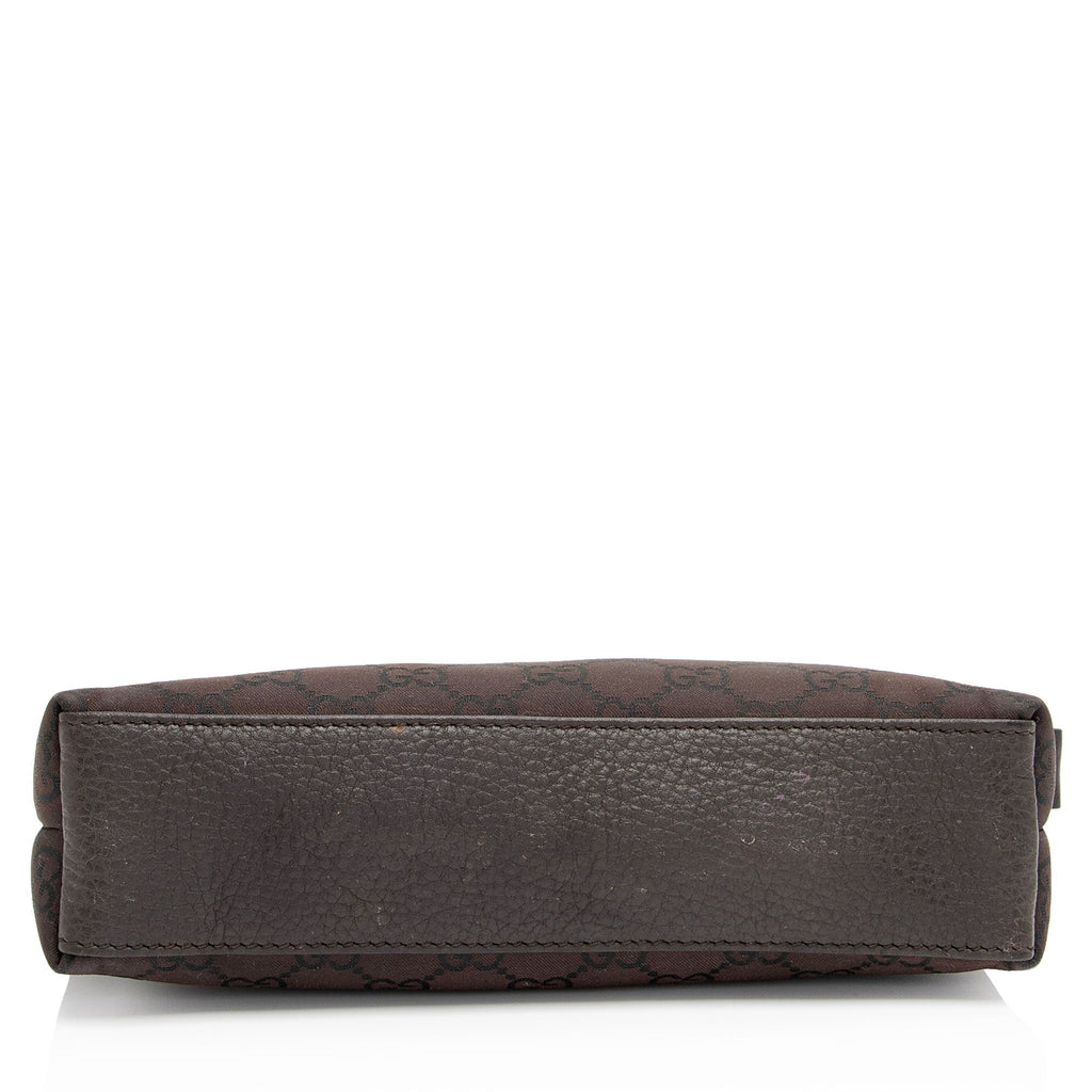 Gucci GG Nylon Cosmetic Pouch (SHF-UWfxWH)