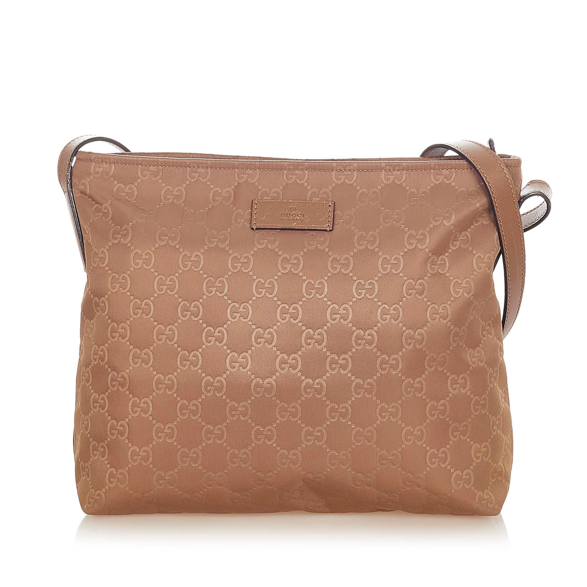 Gucci Gucci Nylon Crossbody Bag (SHG-20985)