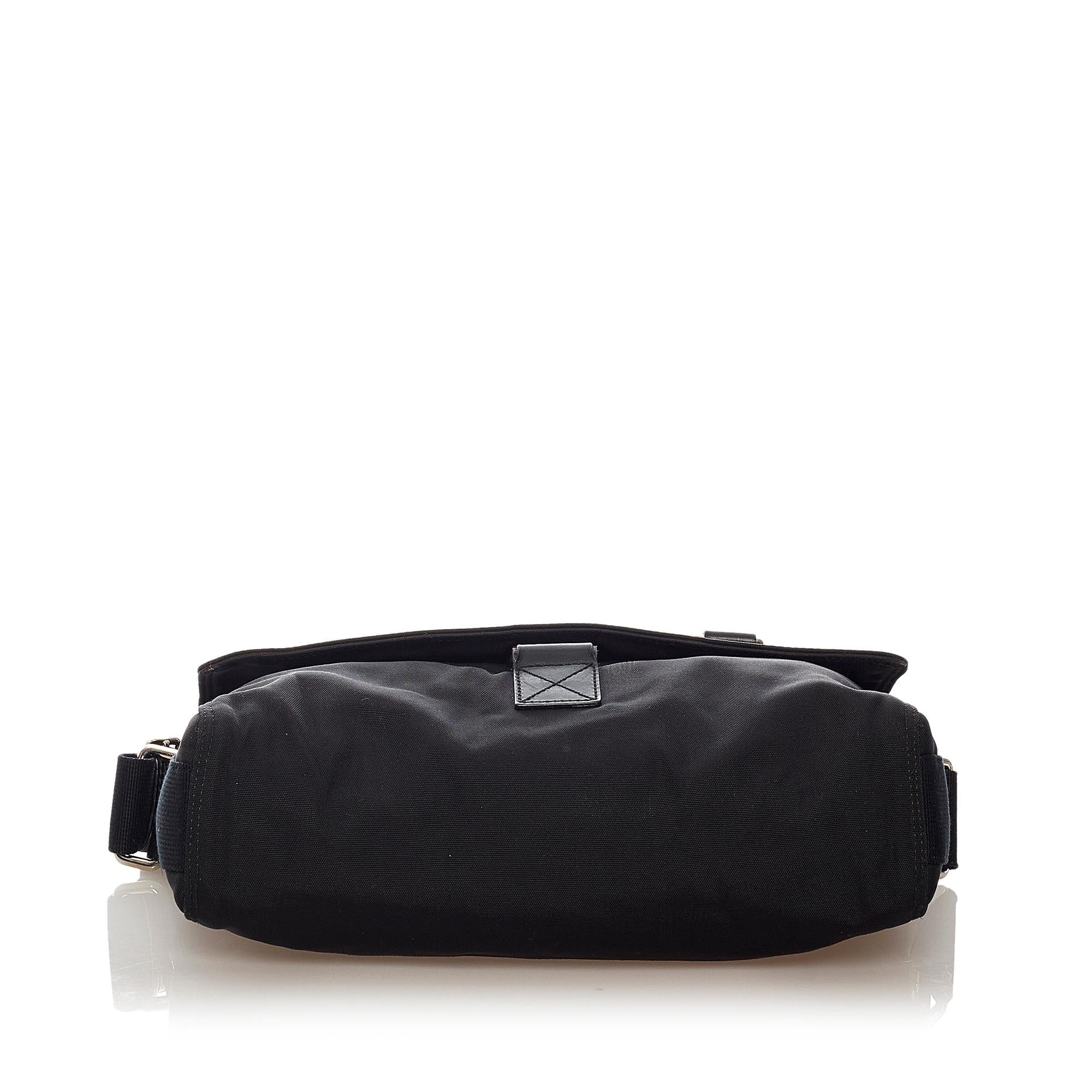 Gucci Gucci Nylon Crossbody Bag (SHG-27259)