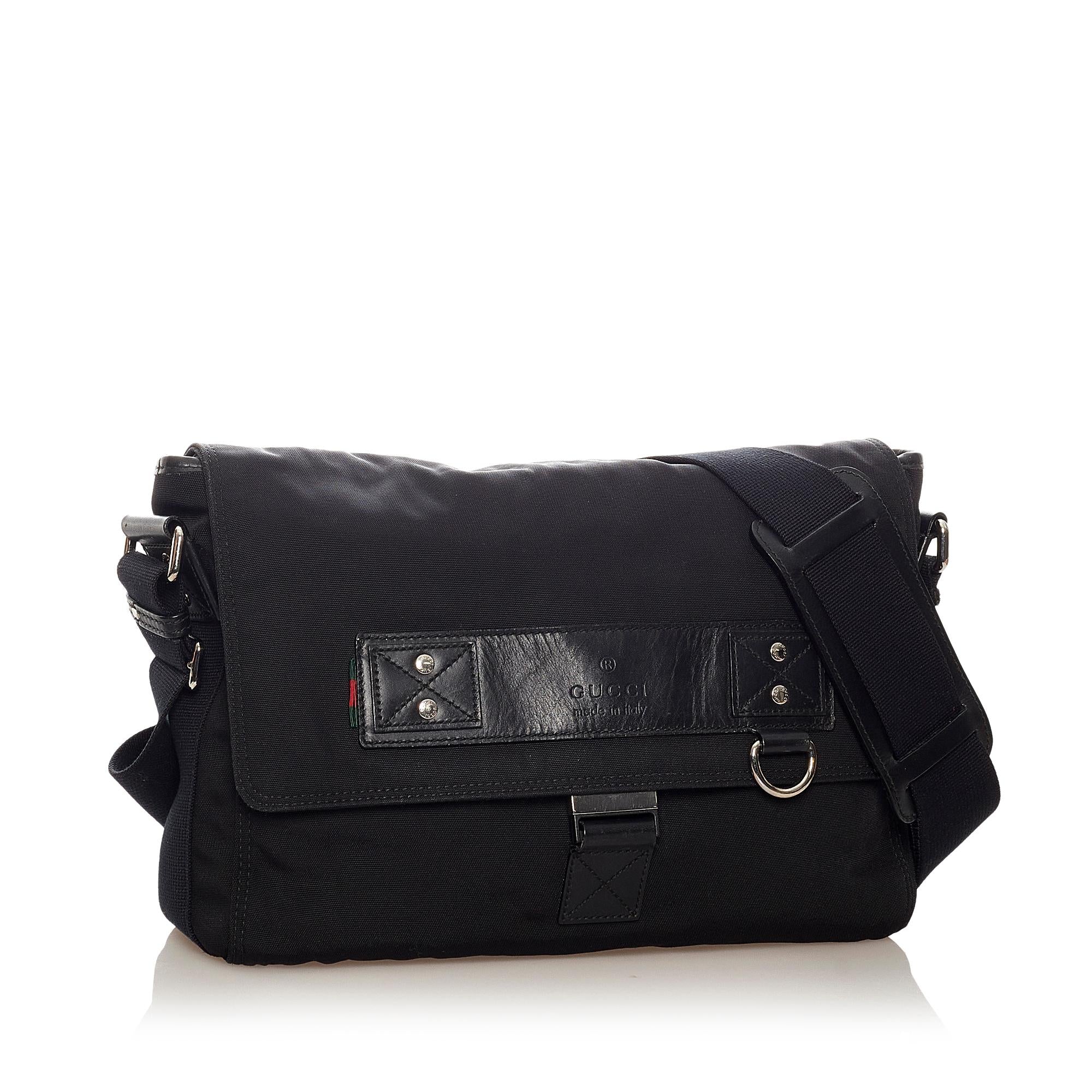 Gucci Gucci Nylon Crossbody Bag (SHG-27259)