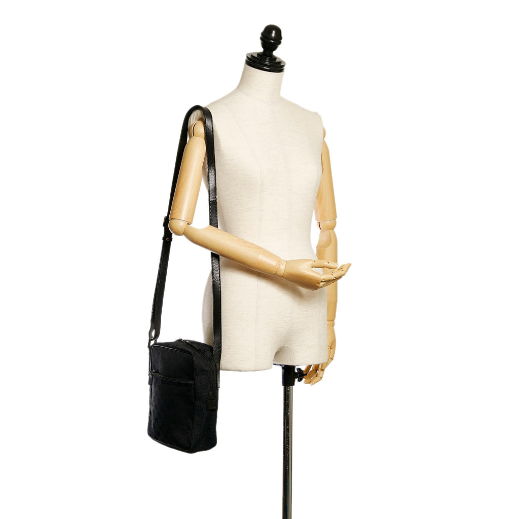 Gucci Gucci Nylon Crossbody Bag (SHG-29269)