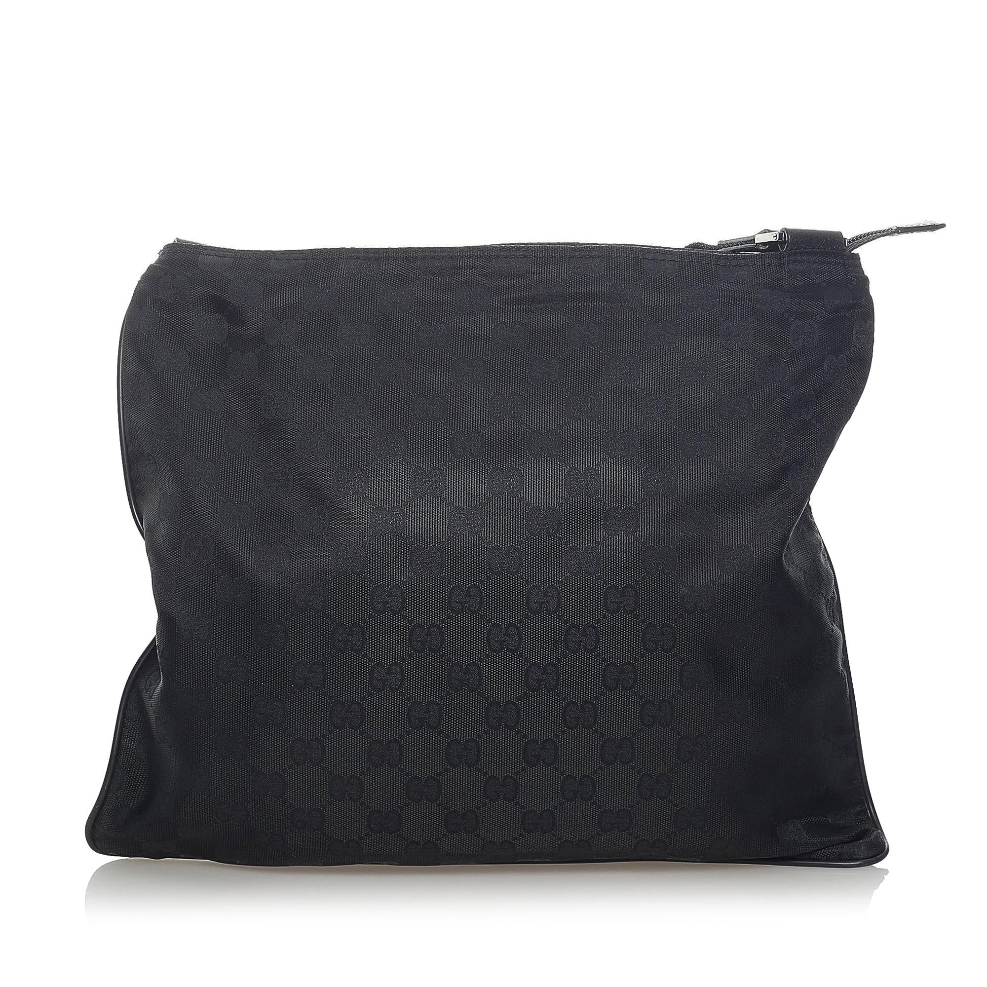 Gucci Gucci Nylon Crossbody Bag (SHG-33512)
