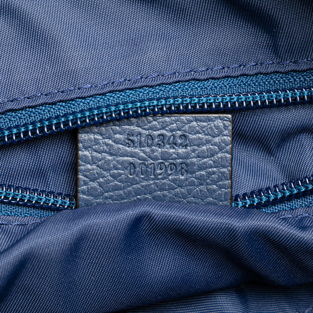 Gucci GG Nylon Flat MessLBger Bag