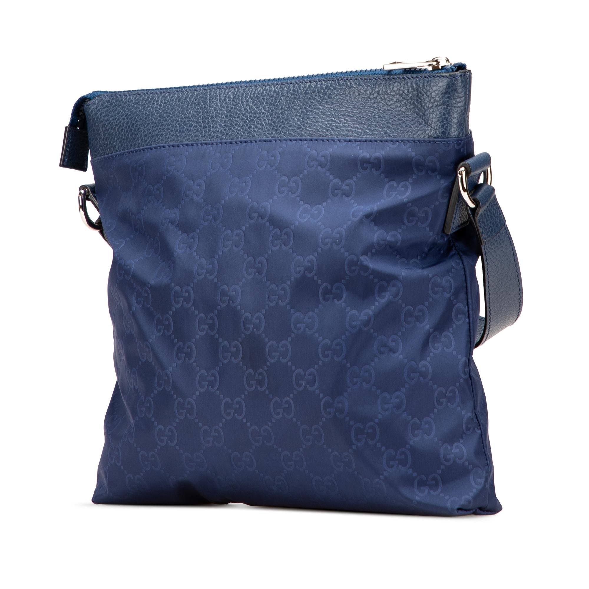 Gucci GG Nylon Flat MessLBger Bag