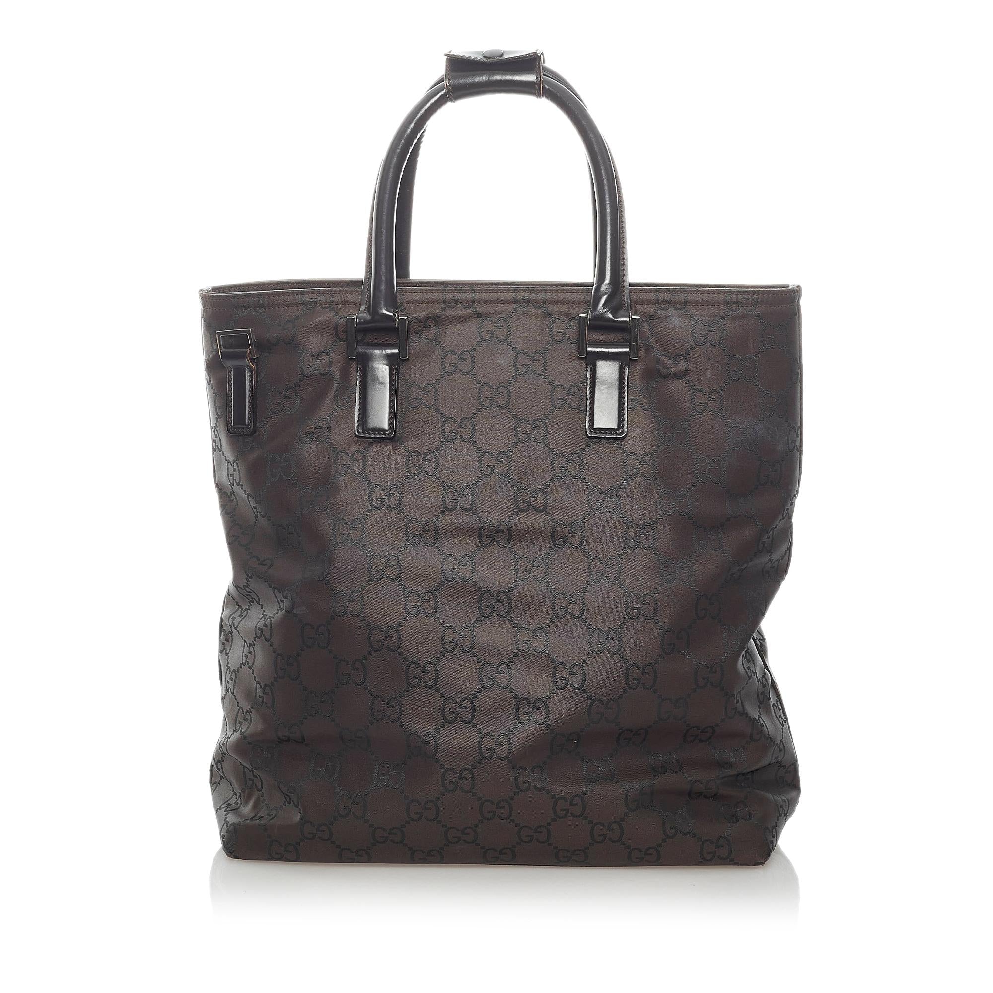 Gucci Gucci Nylon Satchel (SHG-32203)