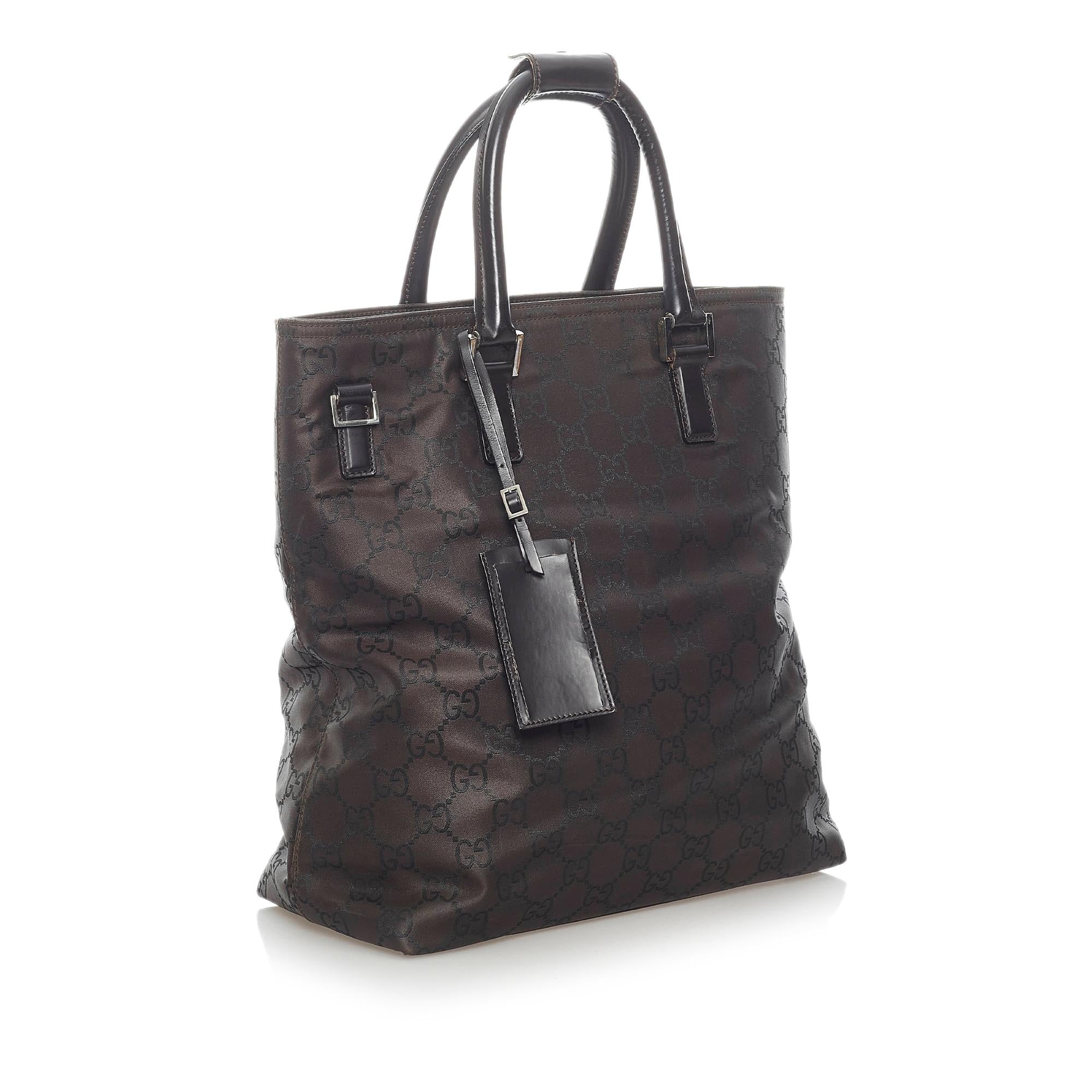 Gucci Gucci Nylon Satchel (SHG-32203)