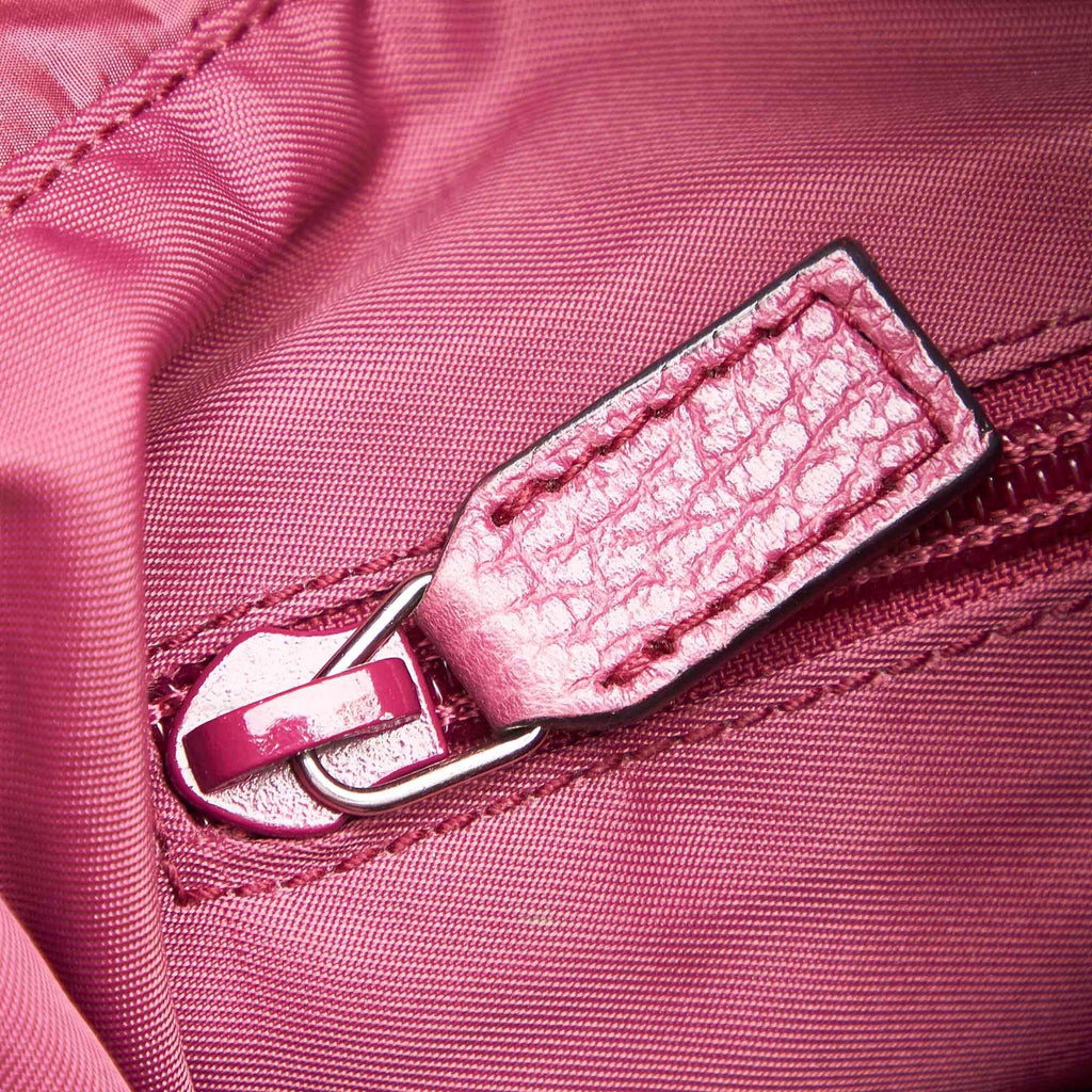 Gucci Gucci Nylon Satchel (SHG-32511)