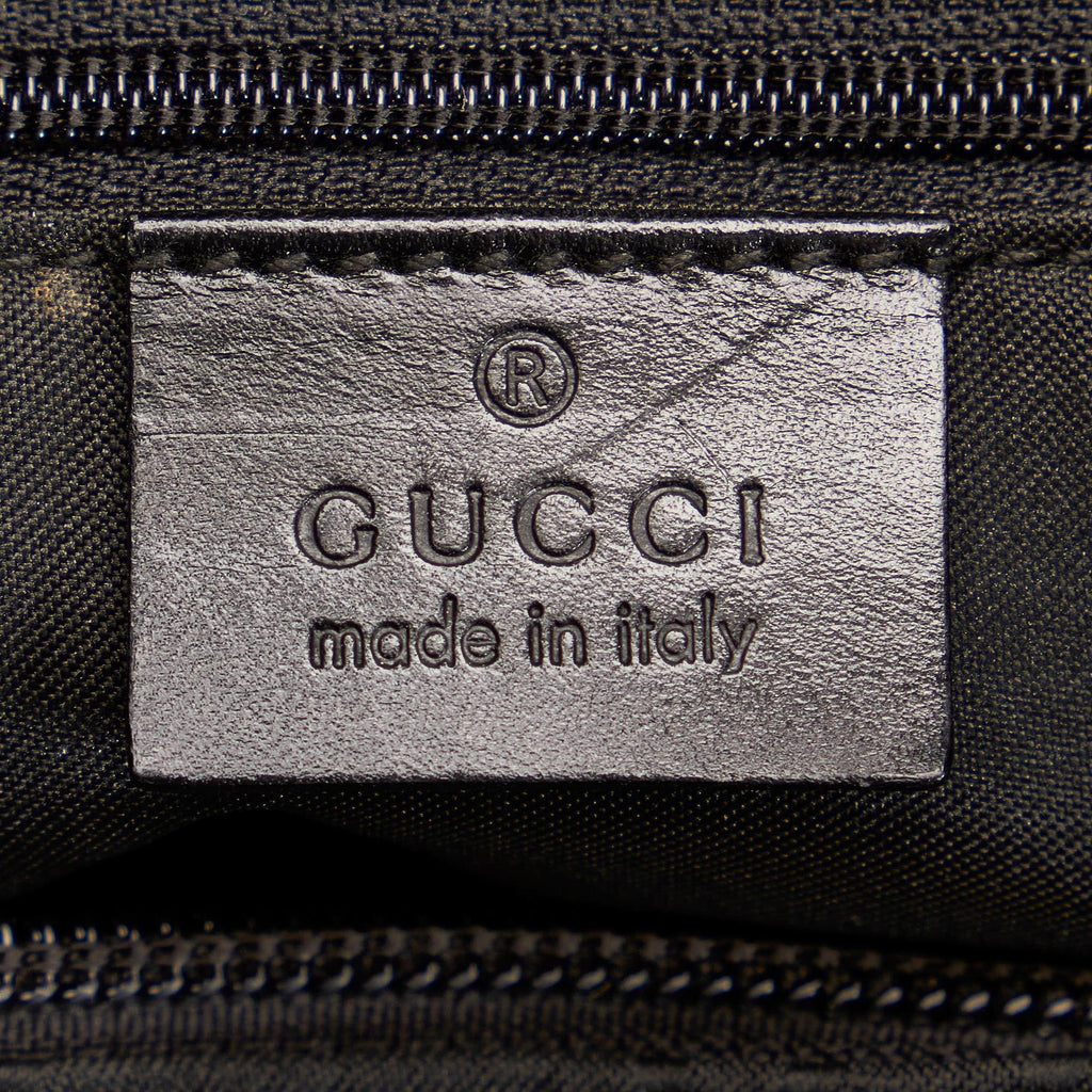Gucci Gucci Nylon Shoulder Bag (SHG-29560)