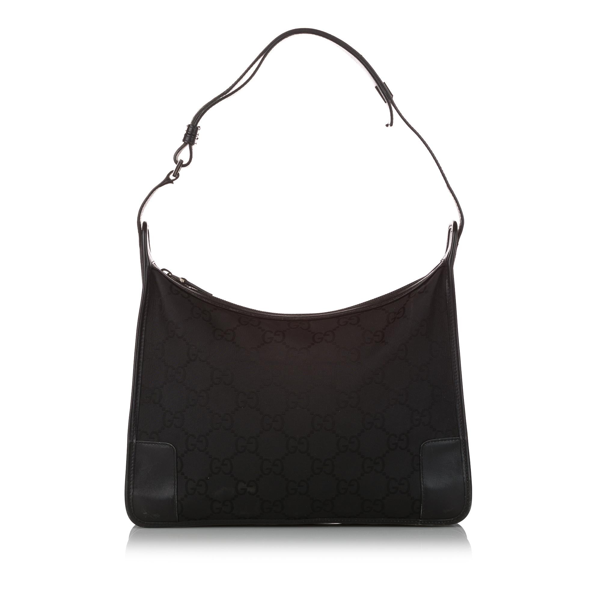 Gucci Gucci Nylon Shoulder Bag (SHG-31048)
