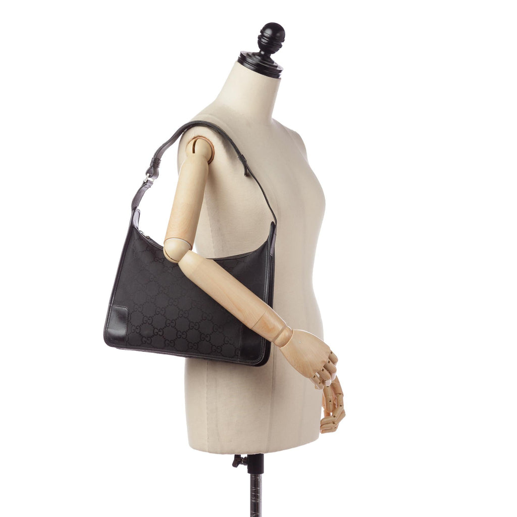 Gucci Gucci Nylon Shoulder Bag (SHG-31048)