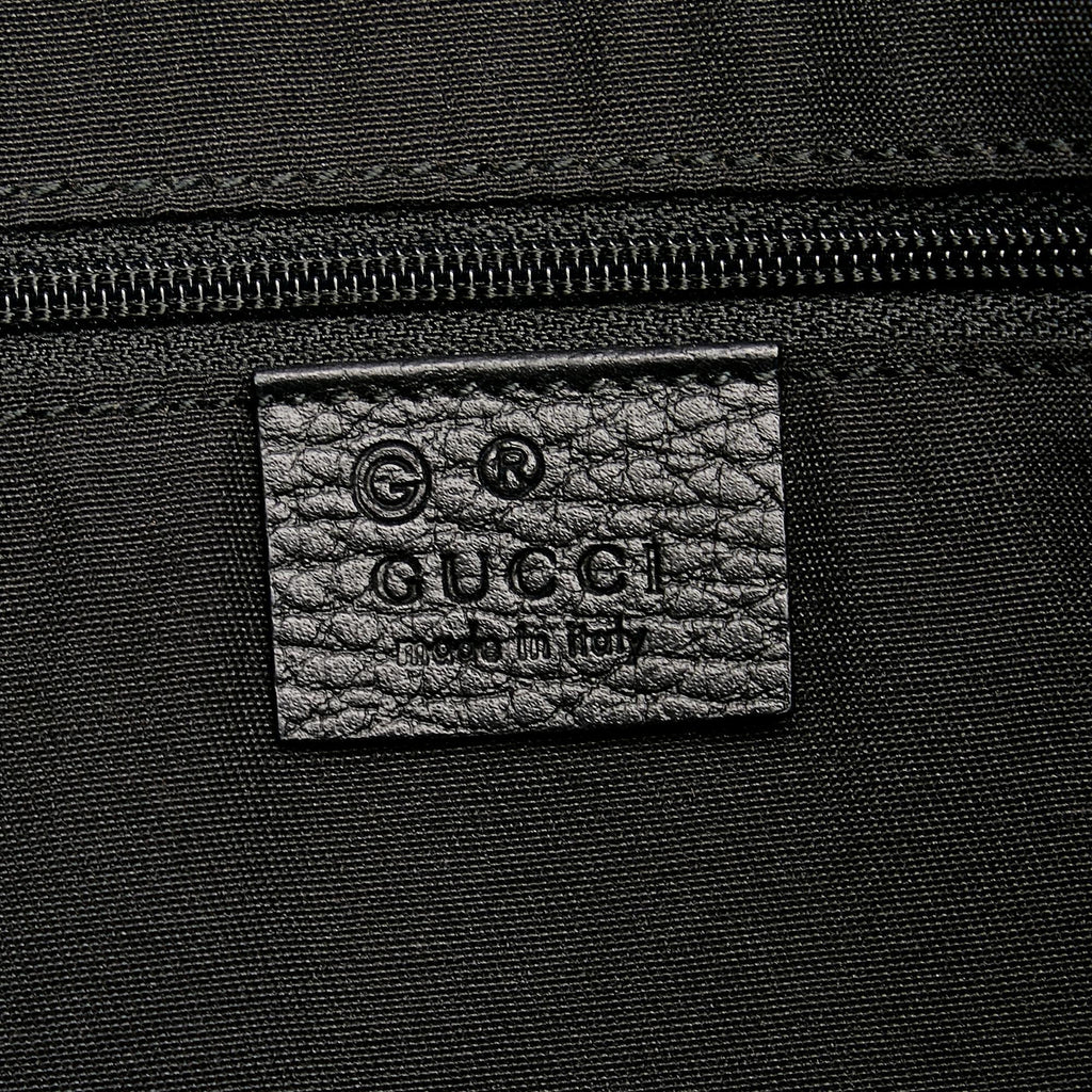 Gucci GG Nylon Tote (SHG-yOEqEf)
