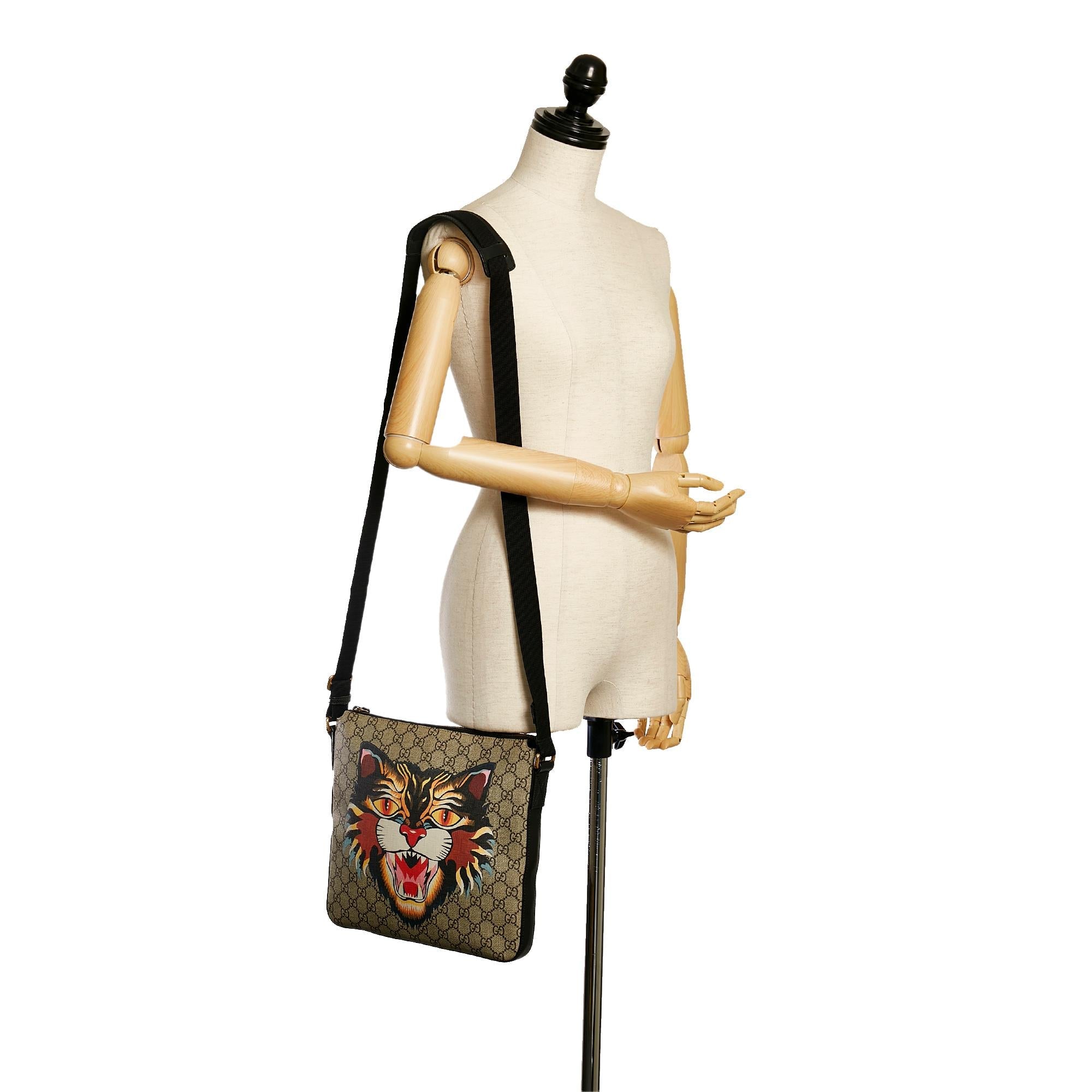 Gucci Gucci Supreme Angry Cat Crossbody Bag (SHG-34262)