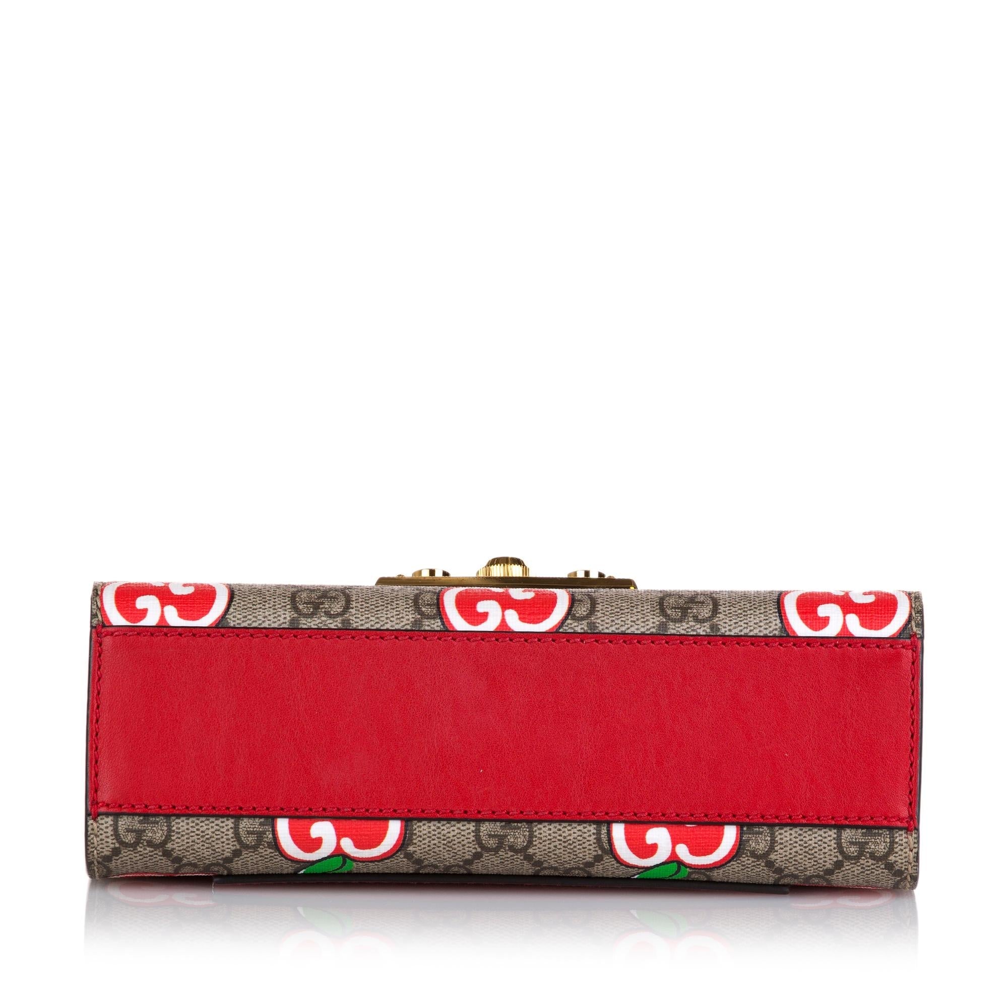 Gucci GG Supreme Apple Padlock Shoulder Bag (SHG-35947)