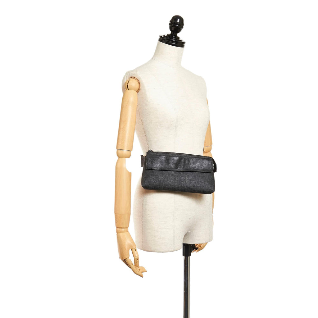 Gucci Gucci Supreme Belt Bag (SHG-27867)
