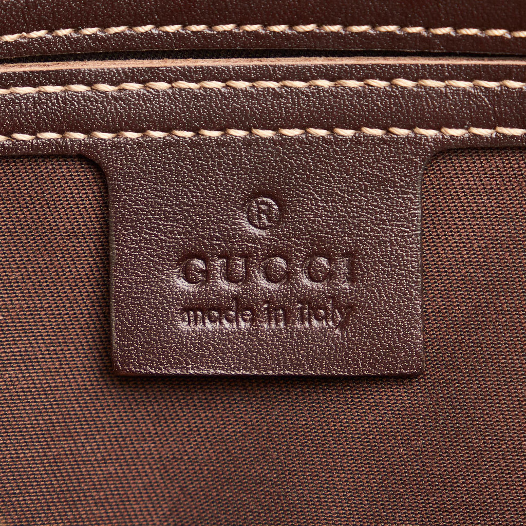 Gucci Gucci Supreme Belt Bag (SHG-32831)