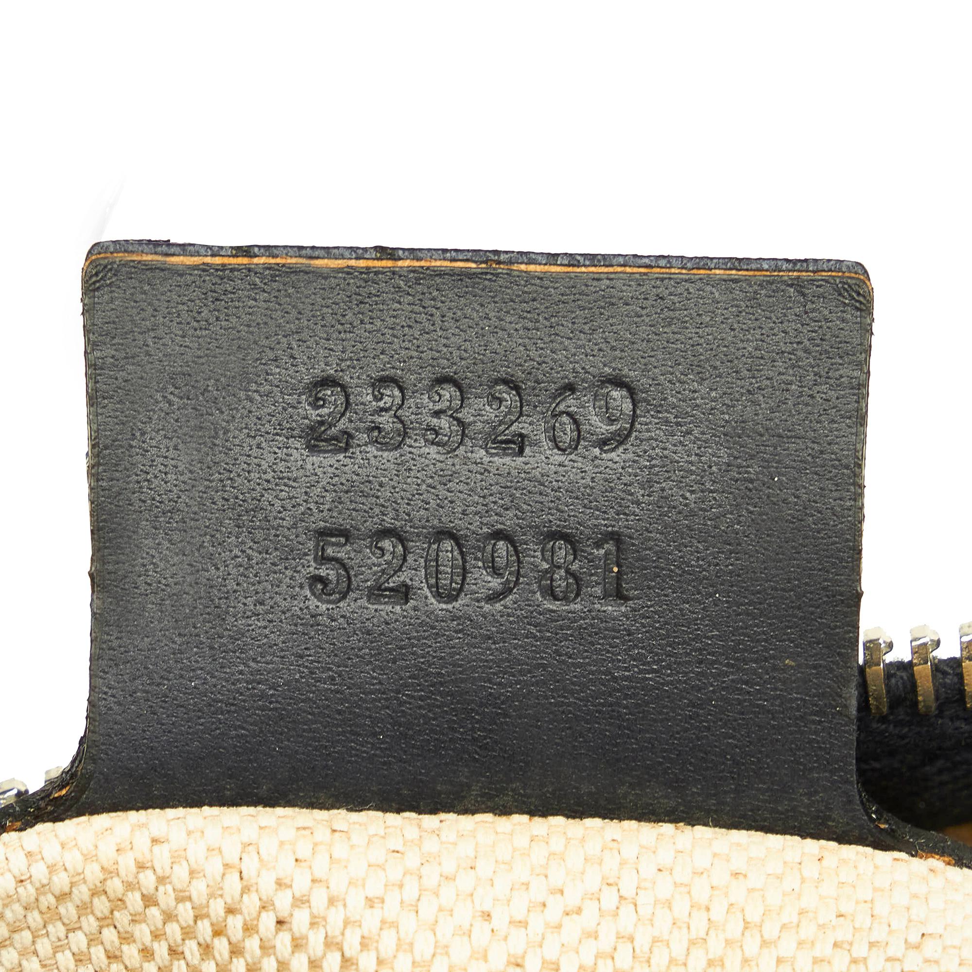 Gucci Gucci Supreme Belt Bag (SHG-33601)