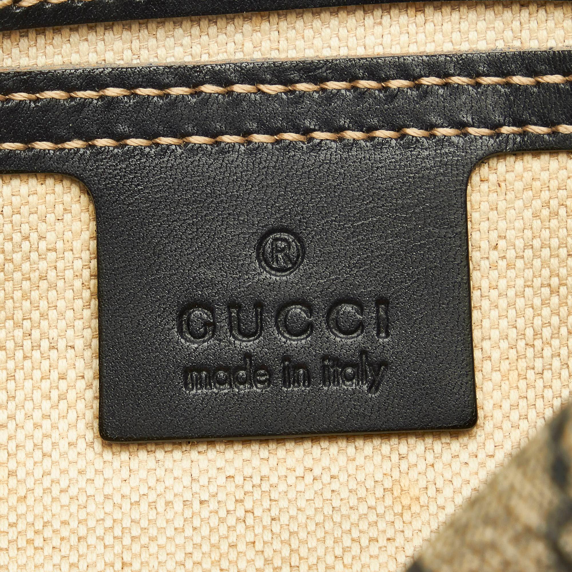 Gucci Gucci Supreme Belt Bag (SHG-33601)