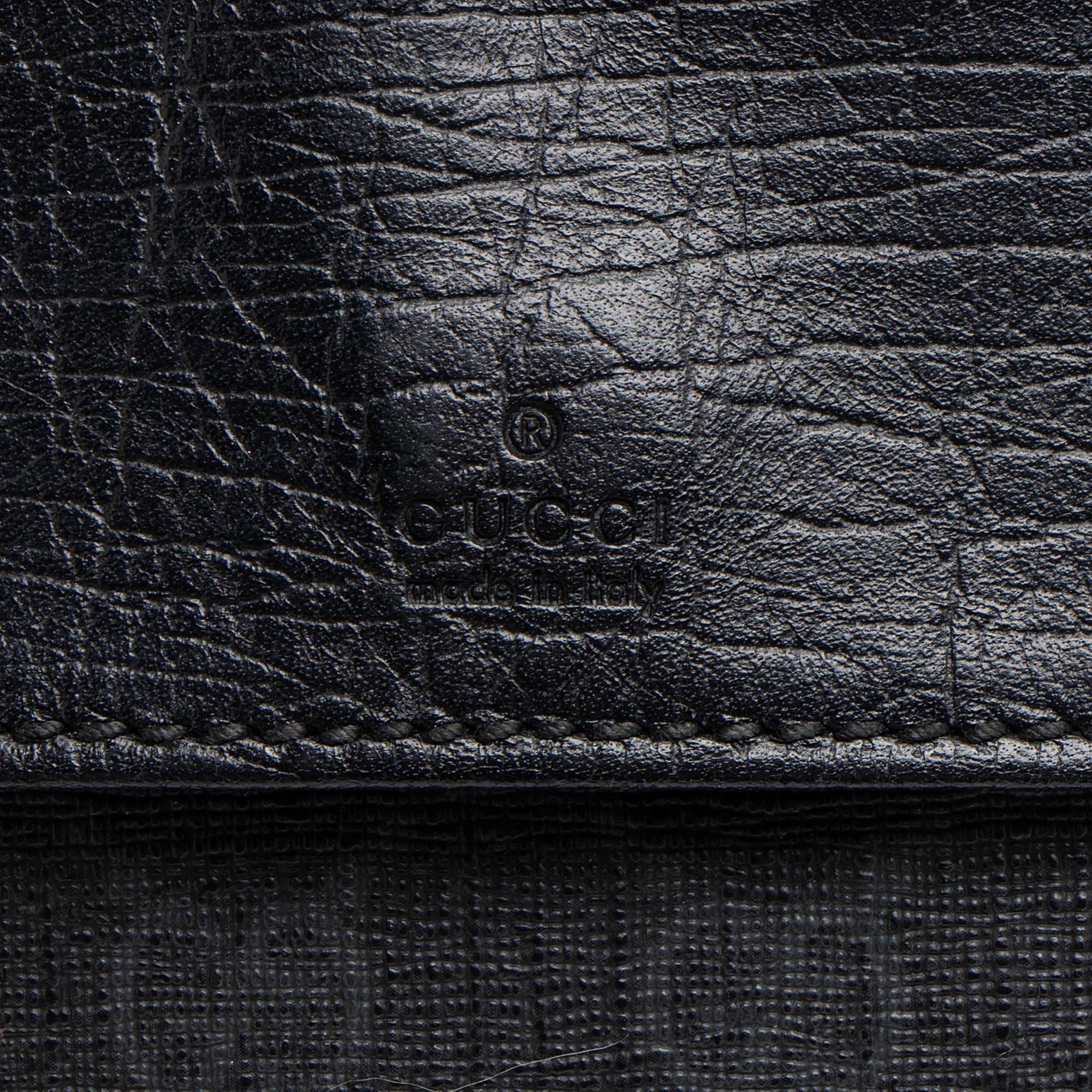 Gucci GG Supreme Slim Belt Bag (SHF-dfmtxB)