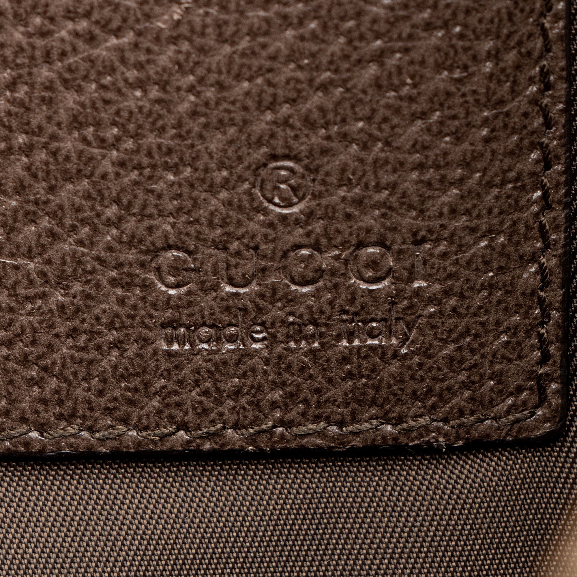 Gucci GG Supreme Bengal Tiger Zip Pouch