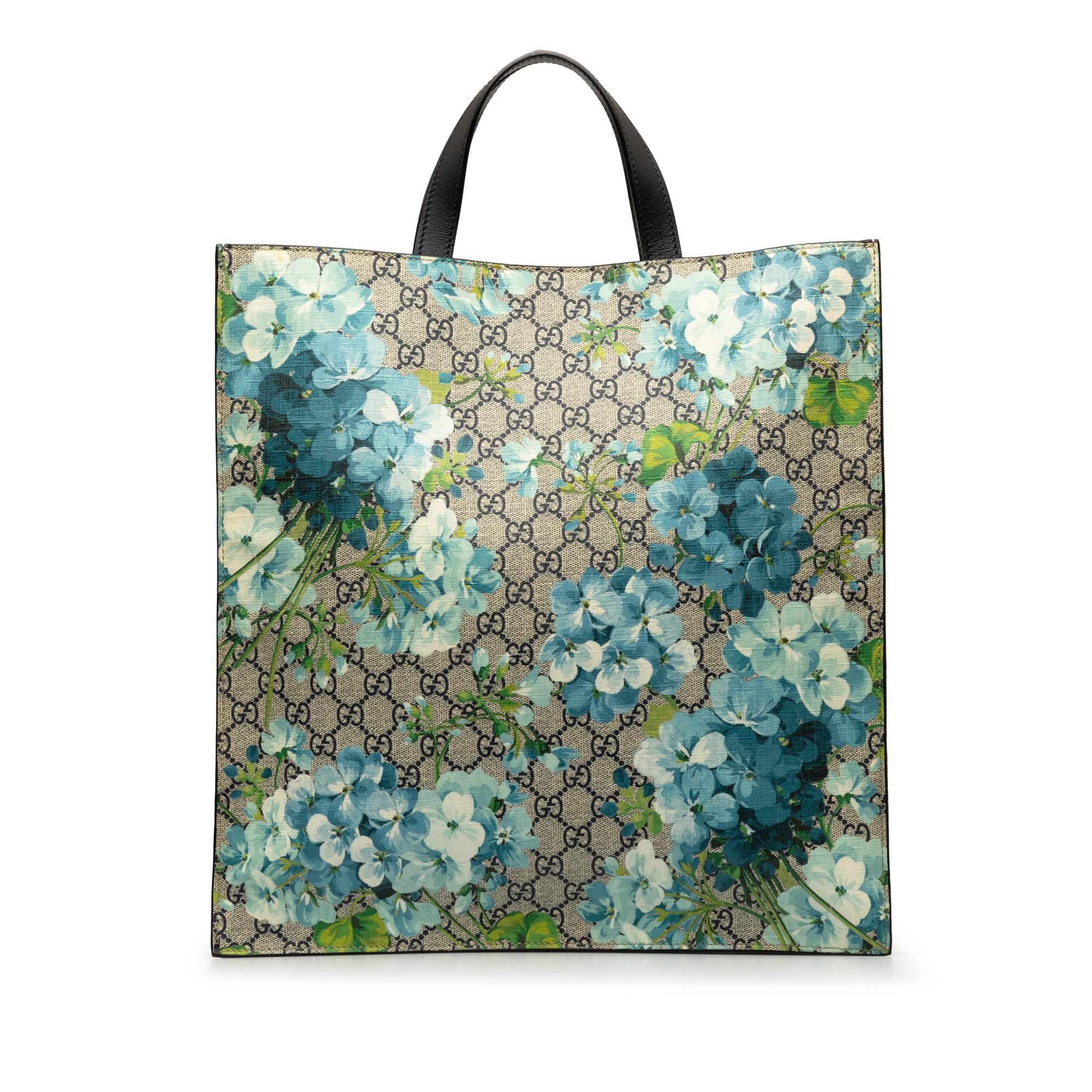 Gucci GG Supreme Blooms Convertible Soft Tote (SHG-XndoPA)