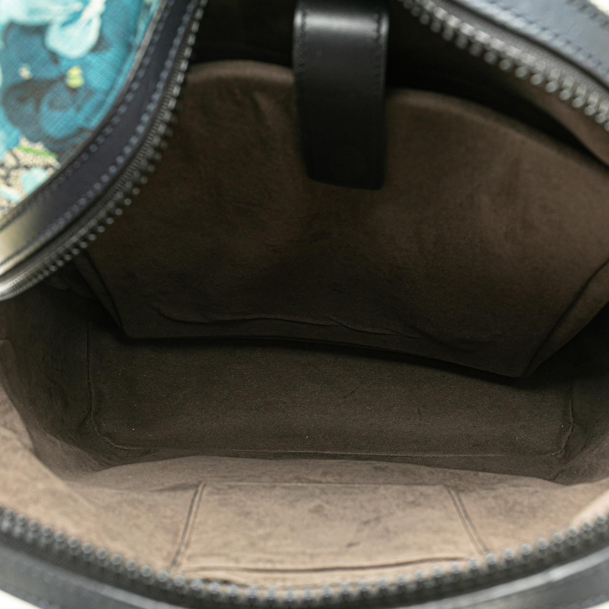Gucci GG Supreme Blooms Day Backpack