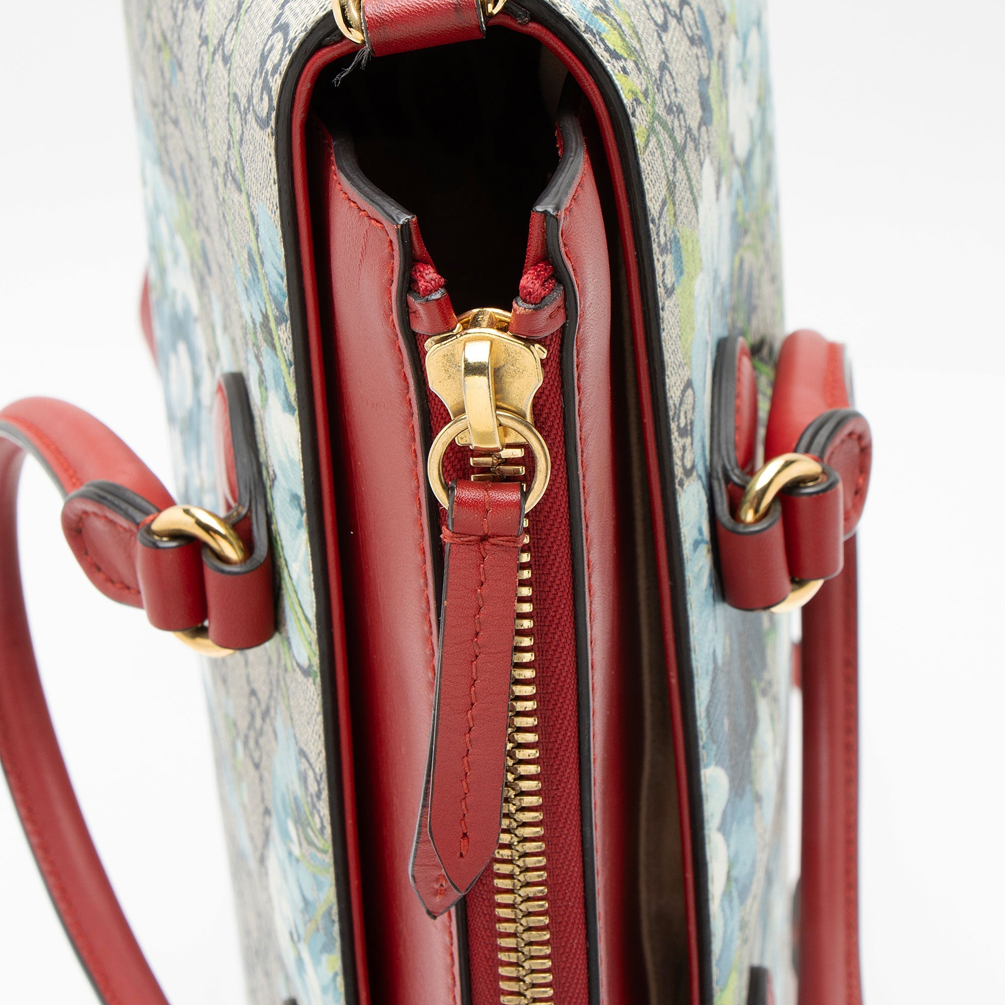 Gucci GG Supreme Blooms Medium Zip Tote