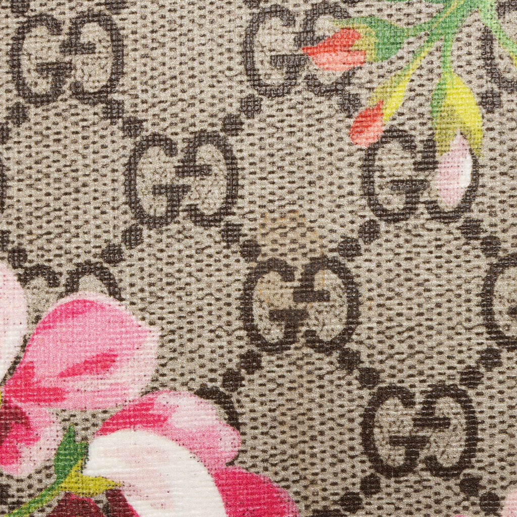 Gucci GG Supreme Blooms Mini Chain Bag