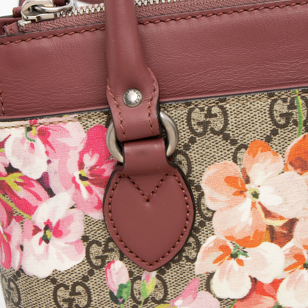 Gucci GG Supreme Blooms Mini Zip Tote