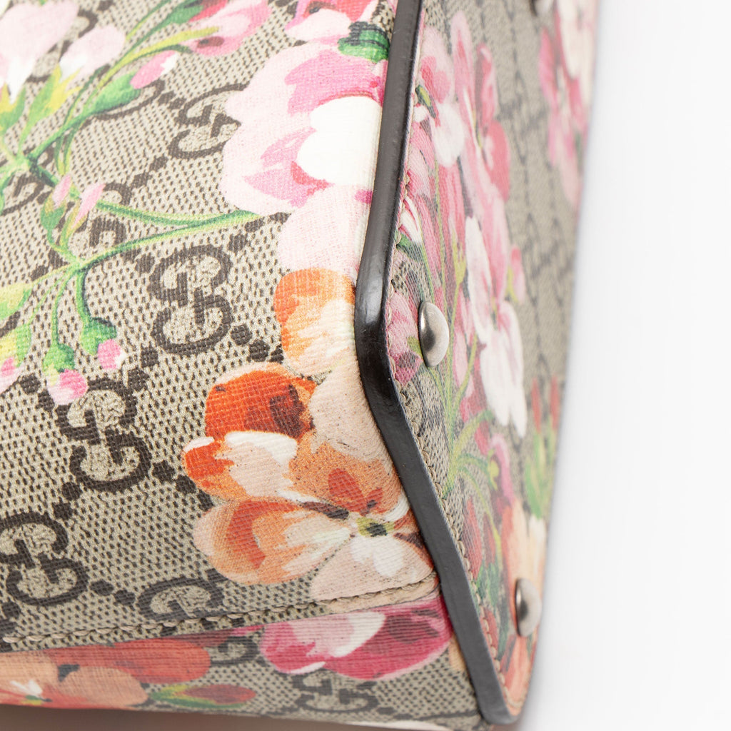 Gucci GG Supreme Blooms Mini Zip Tote