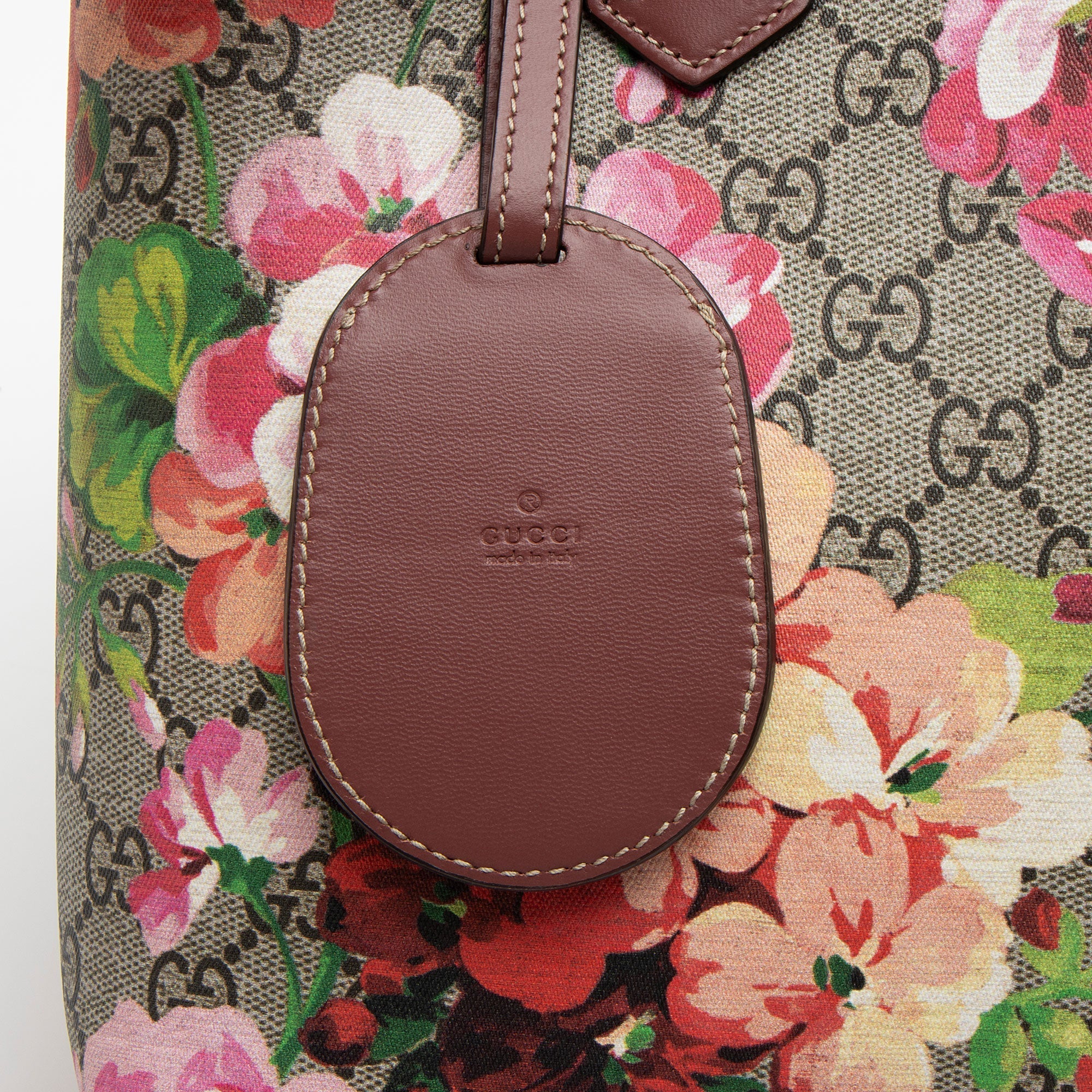 Gucci GG Supreme Blooms Reversible Small Tote (SHF-pljks3)