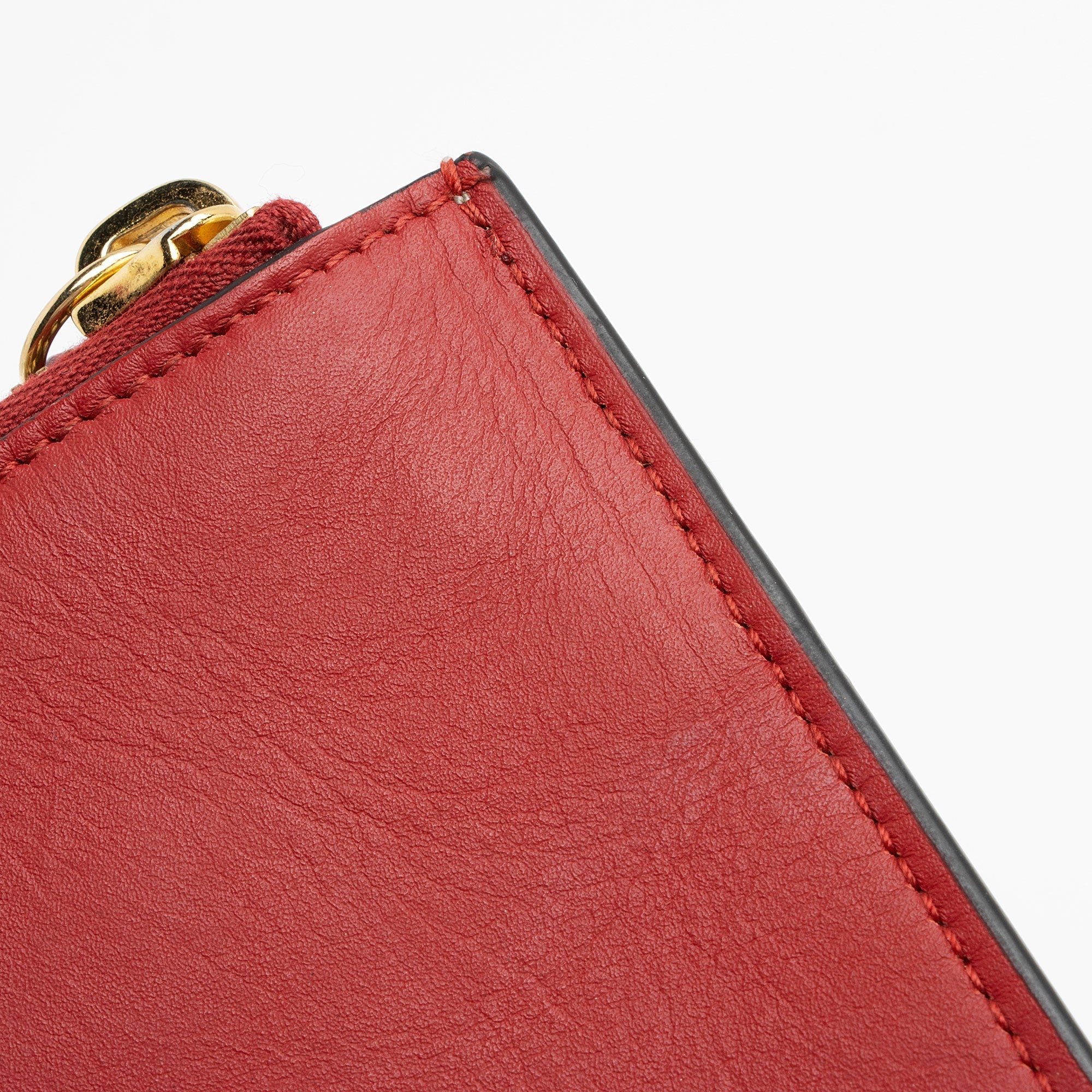 Gucci GG Supreme Blooms Zip Pouch (SHF-W5F9OF)