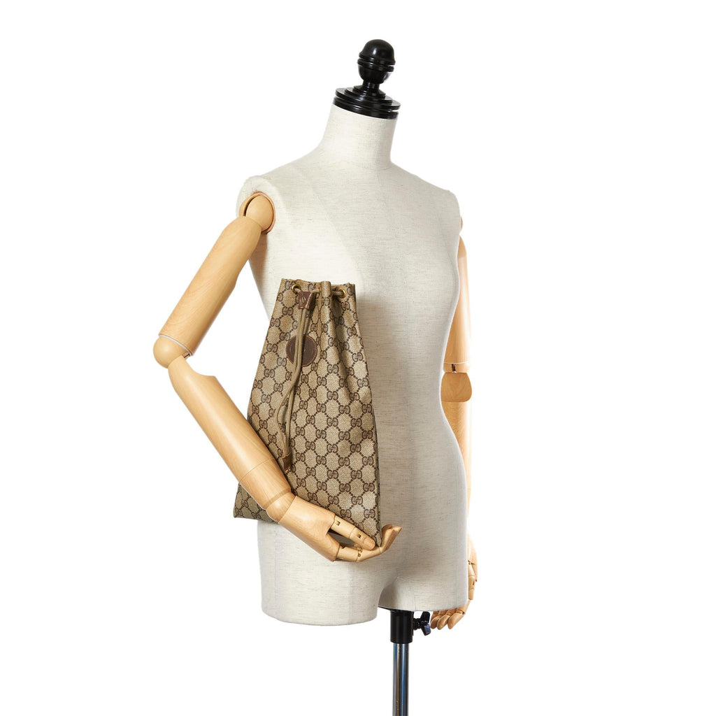 Gucci Gucci Supreme Bucket Bag (SHG-24916)