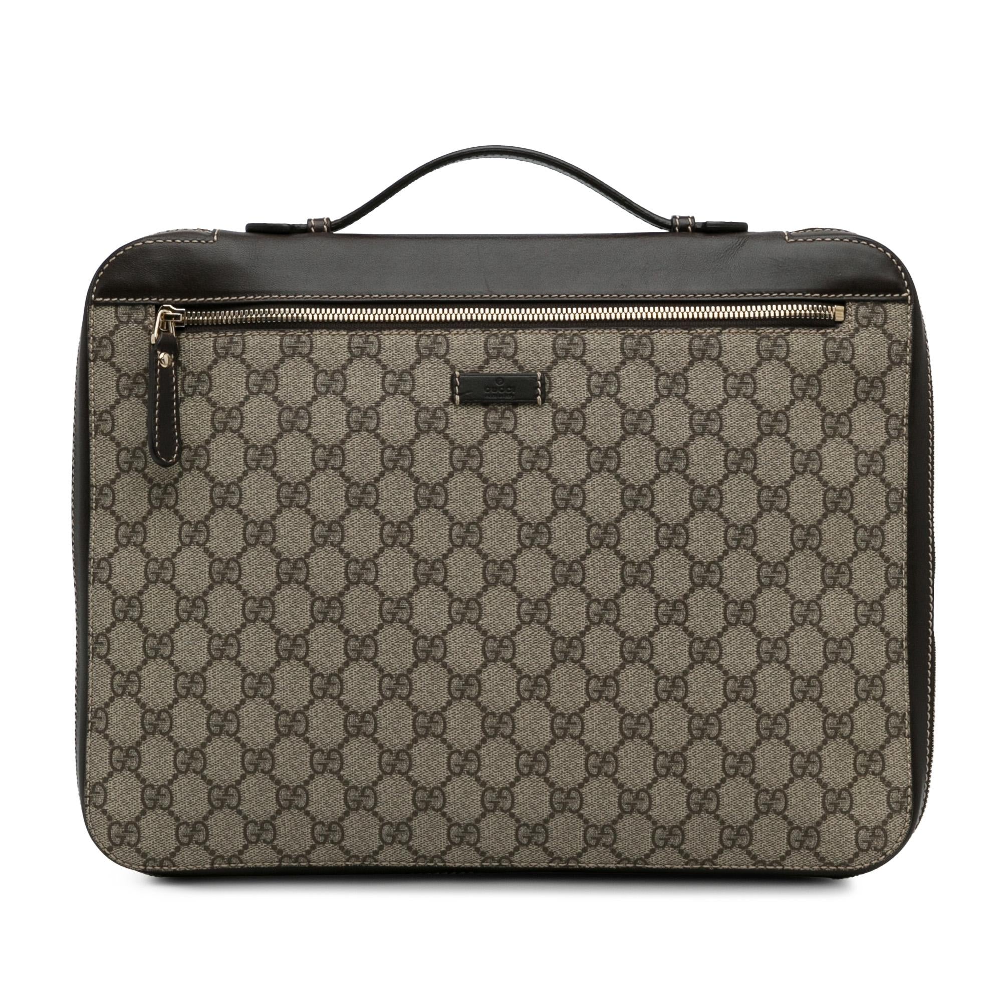Gucci GG Supreme Business Bag (SHG-mKY0WE)