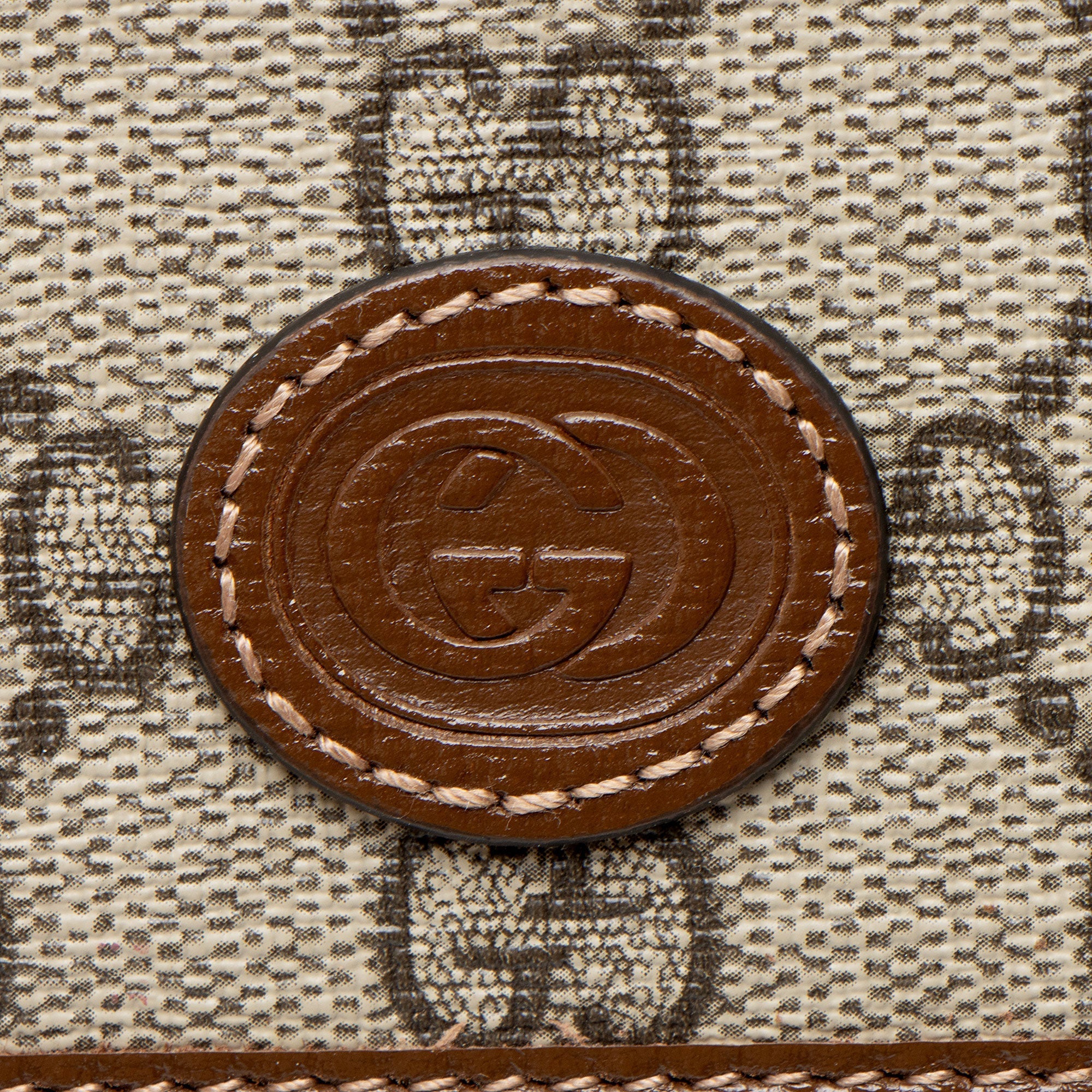 Gucci GG Supreme Card Case