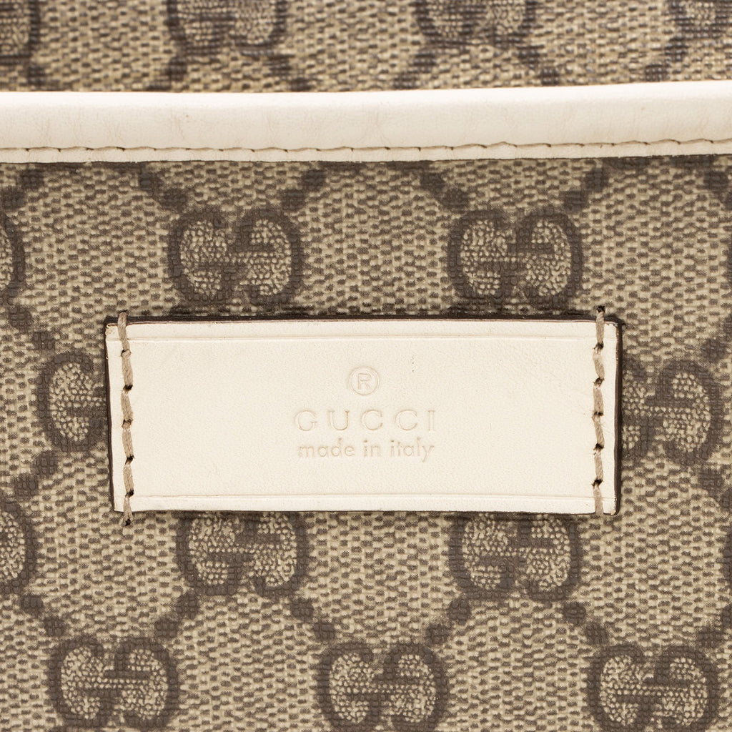 Gucci GG Supreme Classic Medium Zip Tote