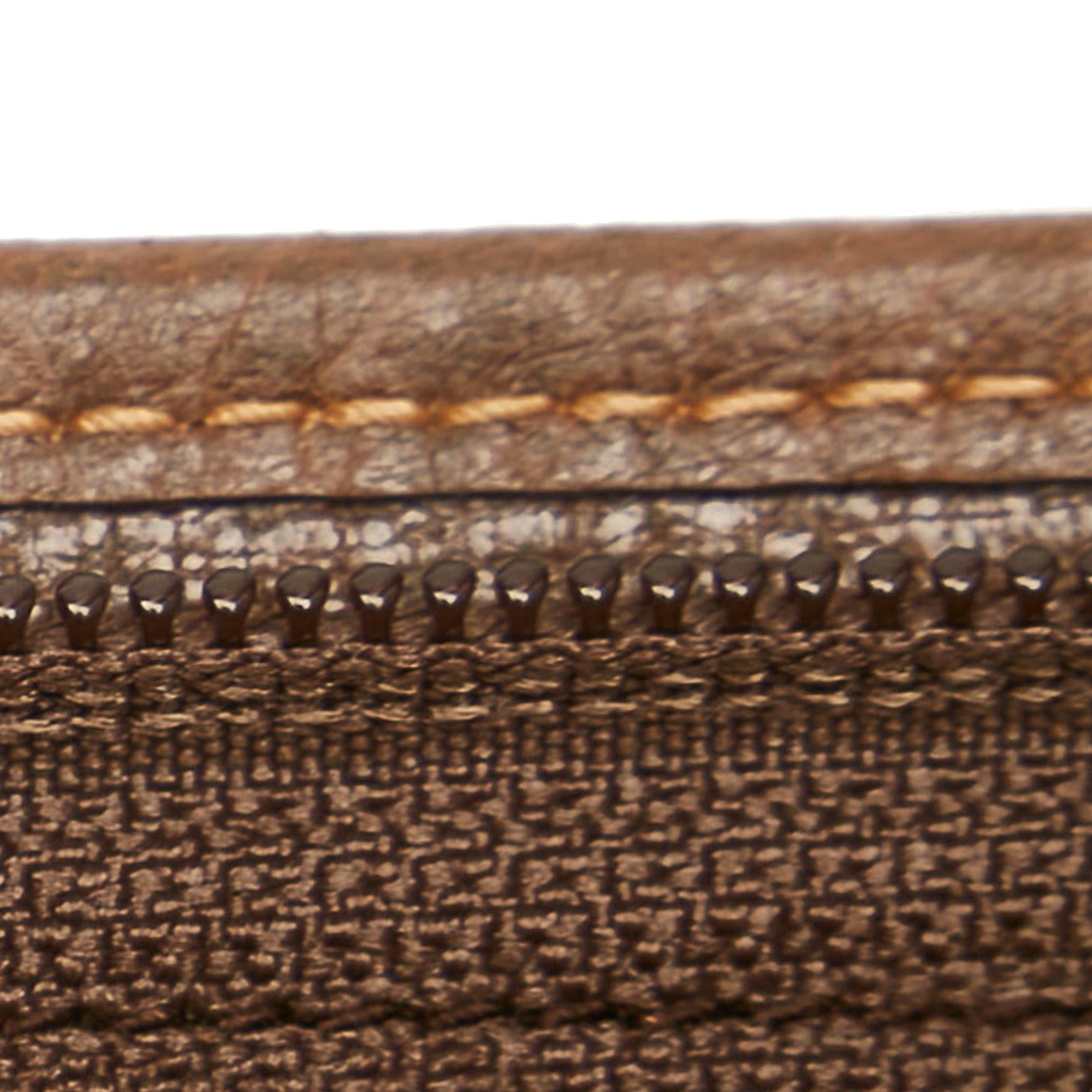 Gucci Gucci Supreme Clutch Bag (SHG-32201)