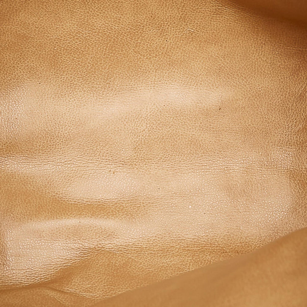 Gucci Gucci Supreme Clutch Bag (SHG-32201)