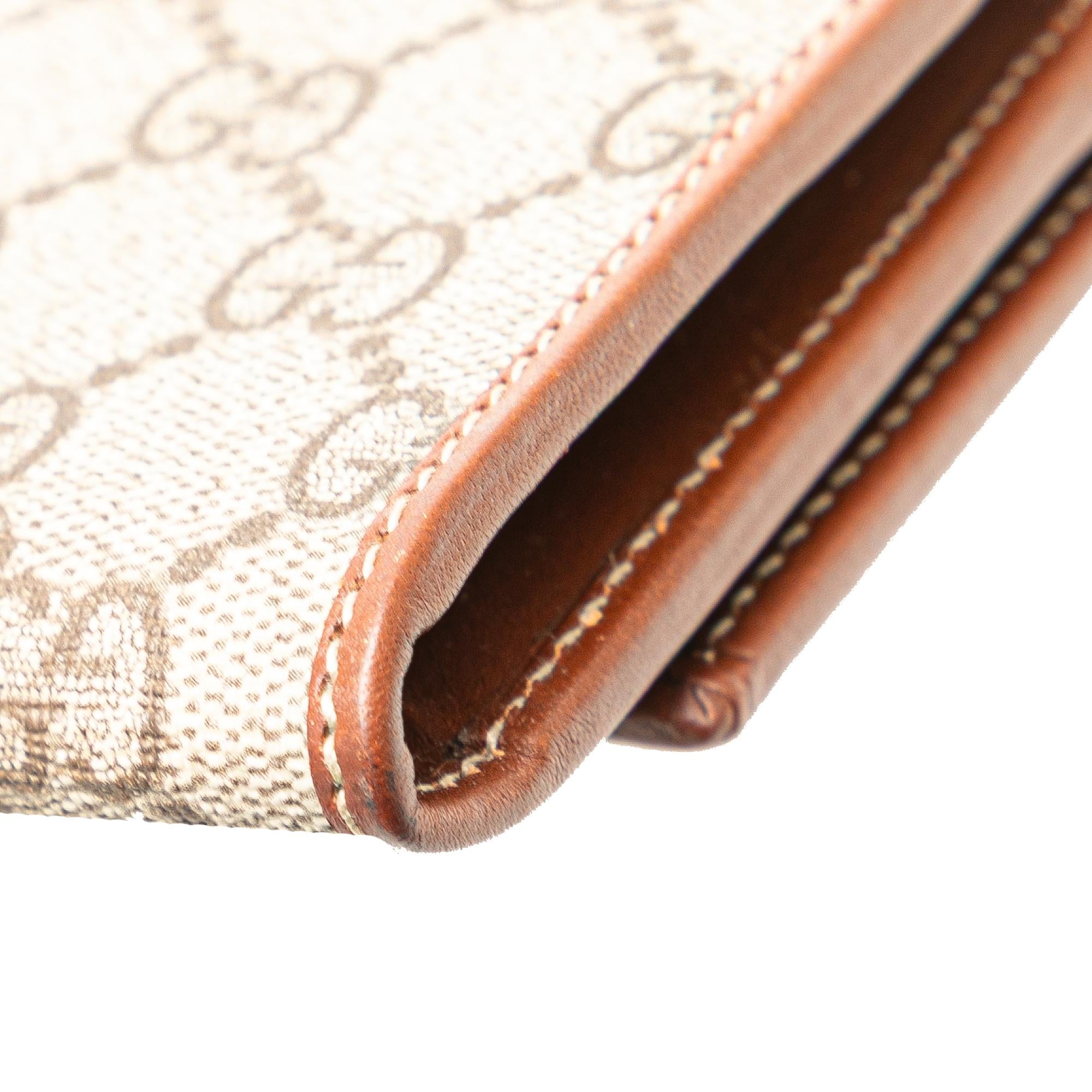 Gucci GG Supreme ContinLBtal Flap Wallet