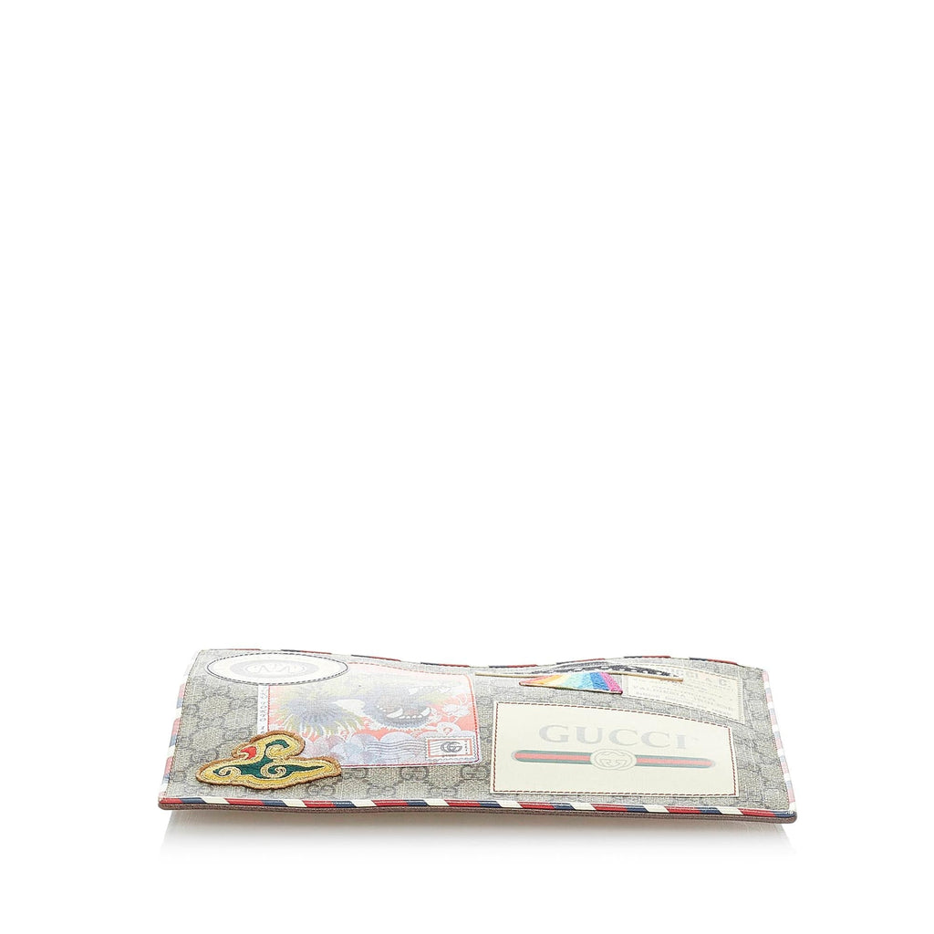 Gucci Gucci Supreme Courrier Clutch Bag (SHG-33451)