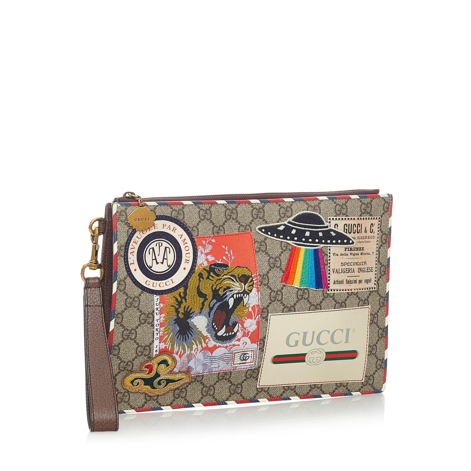 Gucci Gucci Supreme Courrier Clutch Bag (SHG-33451)