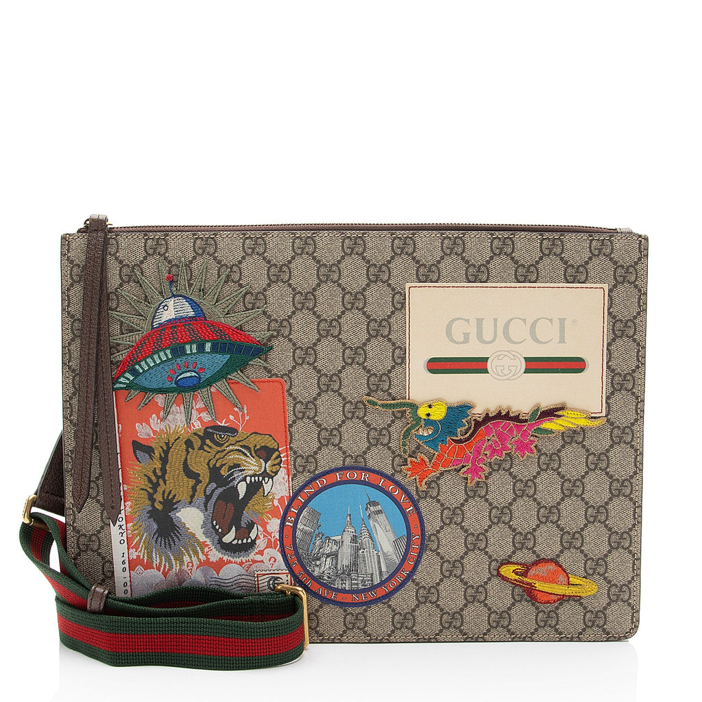 Gucci GG Supreme Courrier Flat MessLBger
