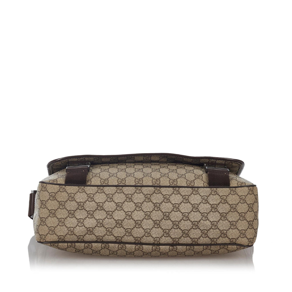 Gucci Gucci Supreme Crossbody Bag (SHG-26725)