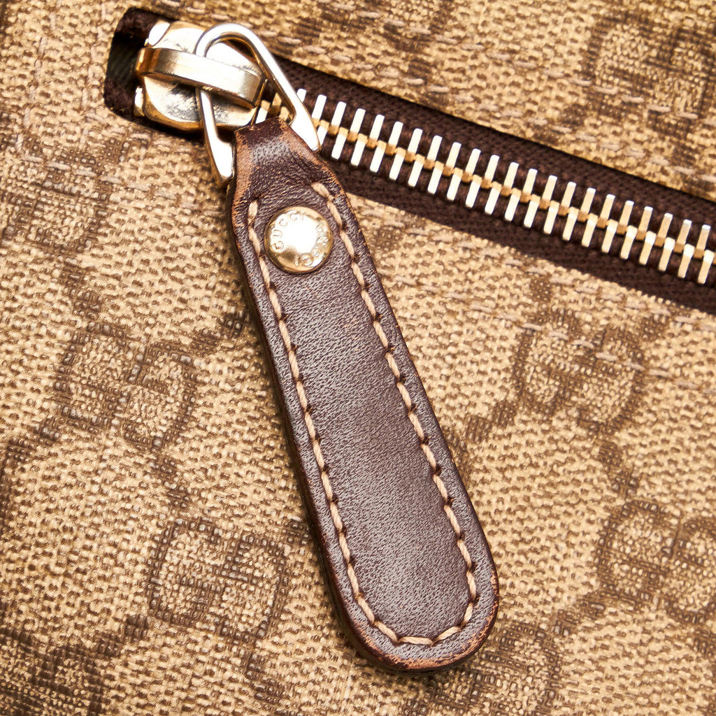 Gucci Gucci Supreme Crossbody Bag (SHG-28657)