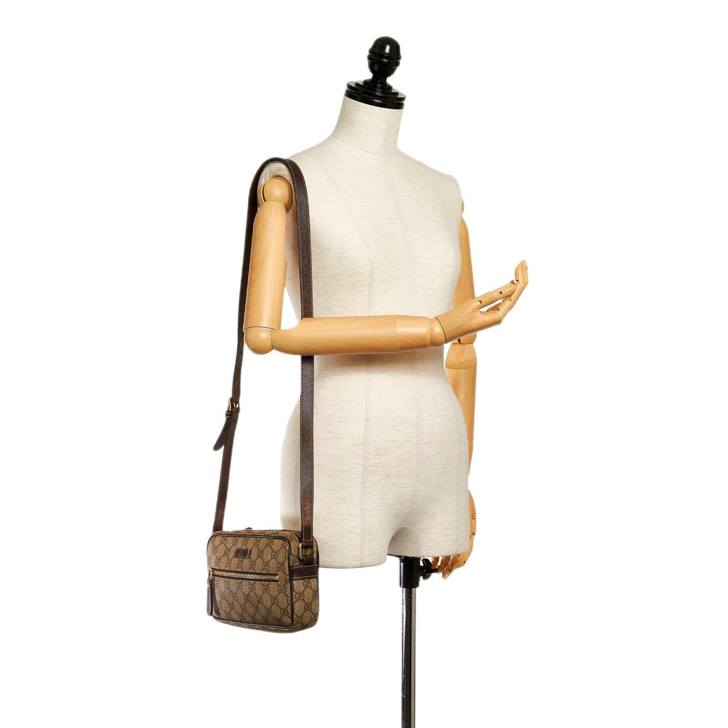 Gucci Gucci Supreme Crossbody Bag (SHG-28657)